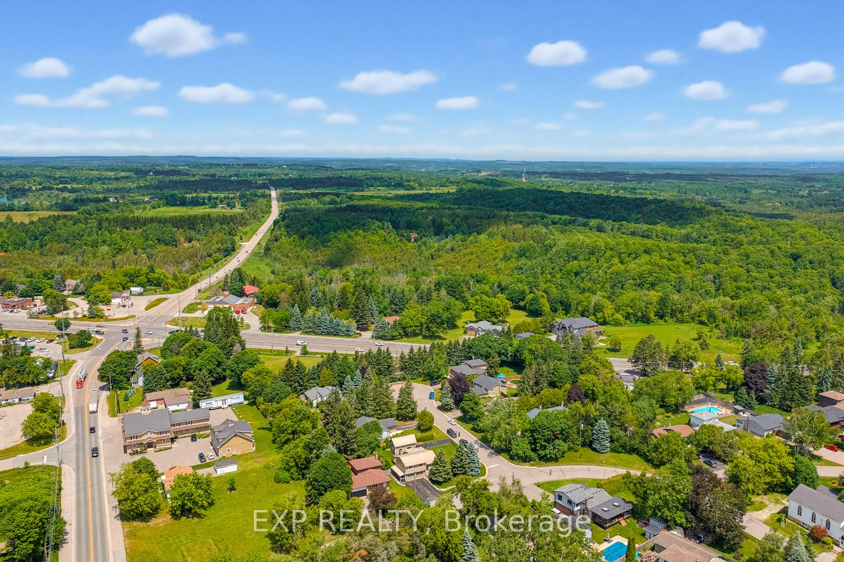 Photo 42 of 6 Palace Street, Caledon, Mono Mills — HOMEH