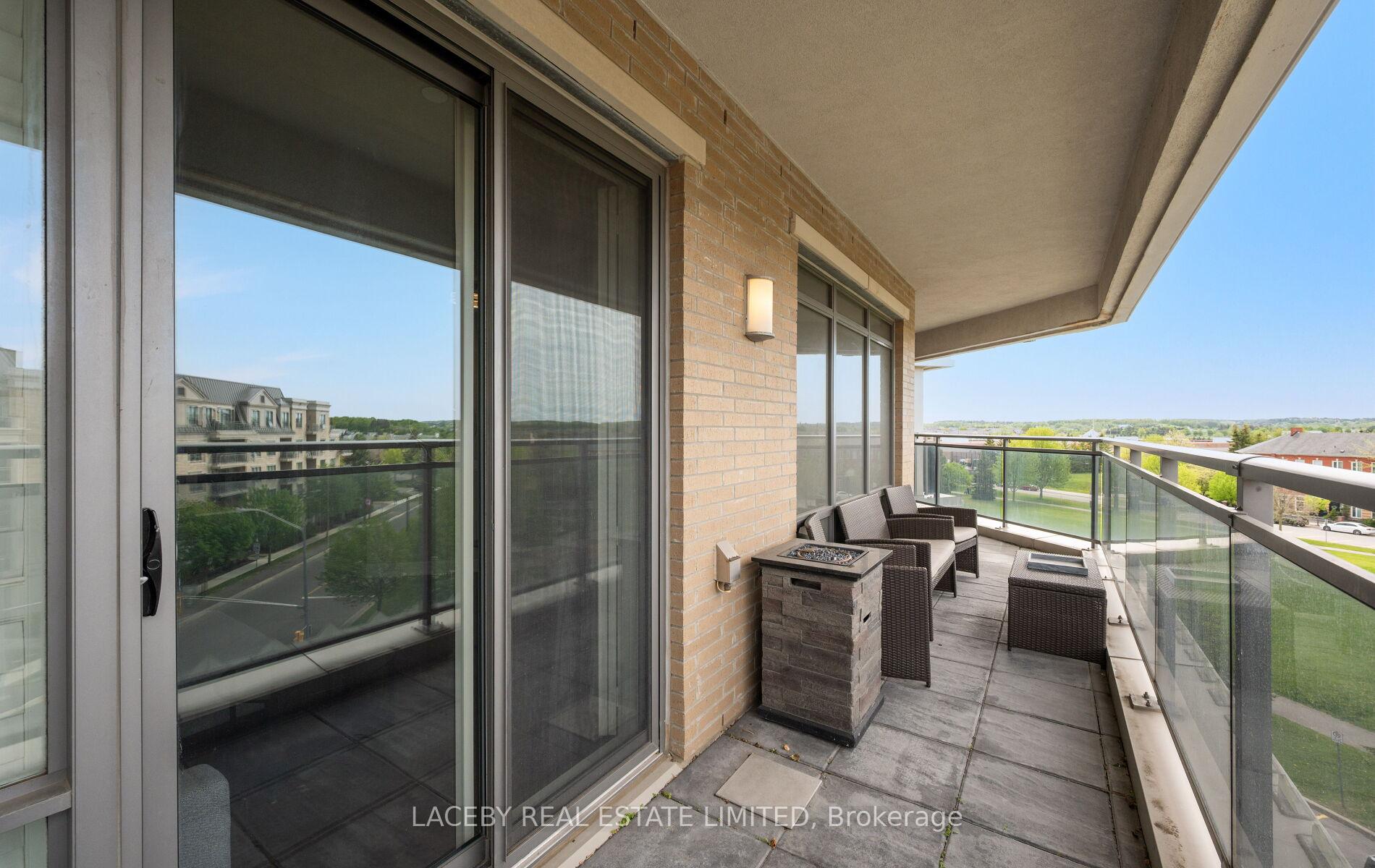 Photo 14 of Unit 507, 111 Civic Square Gate, Aurora, Bayview Wellington — HOMEH
