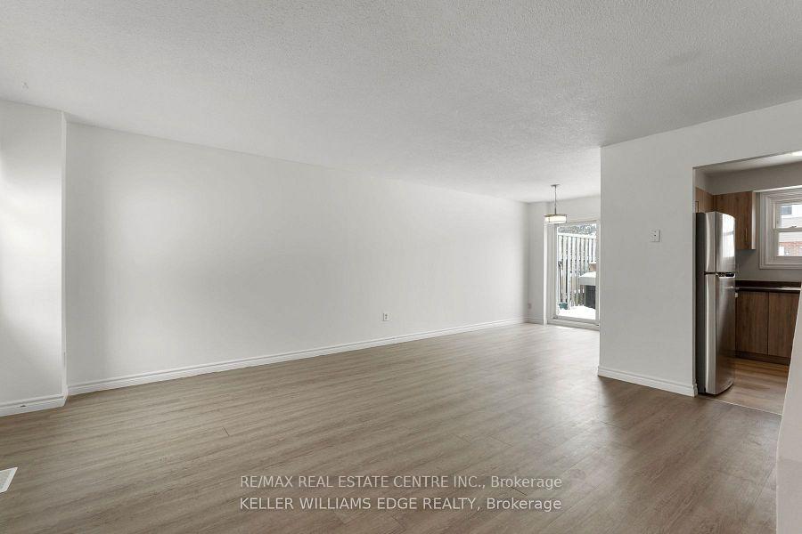 Photo 5 of Unit 3, 420 Pioneer Drive, Kitchener, Pioneer Park — HOMEH