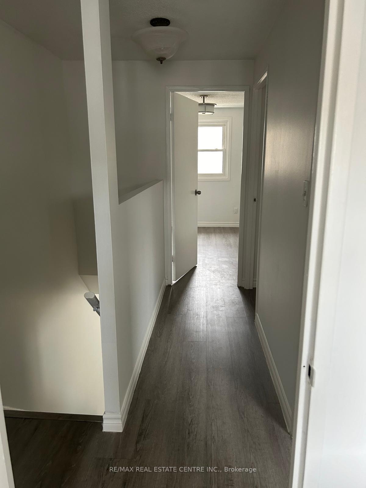 Photo 14 of Unit 3, 420 Pioneer Drive, Kitchener, Pioneer Park — HOMEH