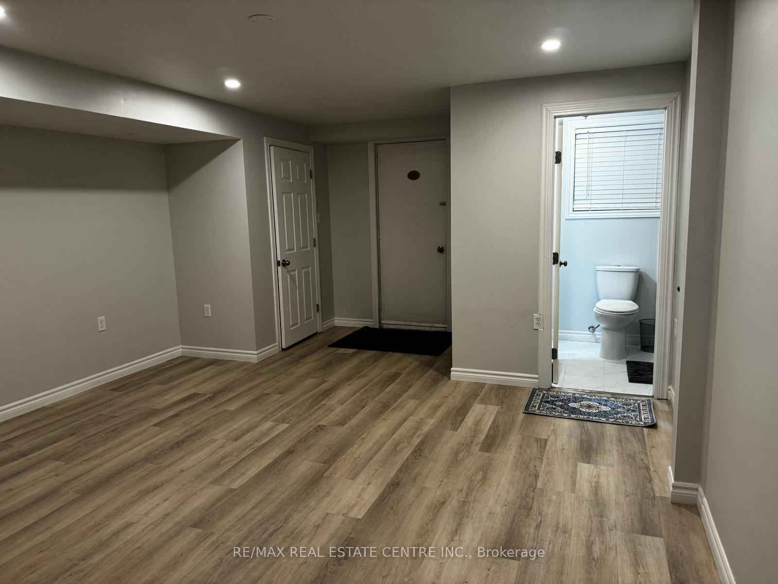 Photo 18 of Unit 3, 420 Pioneer Drive, Kitchener, Pioneer Park — HOMEH