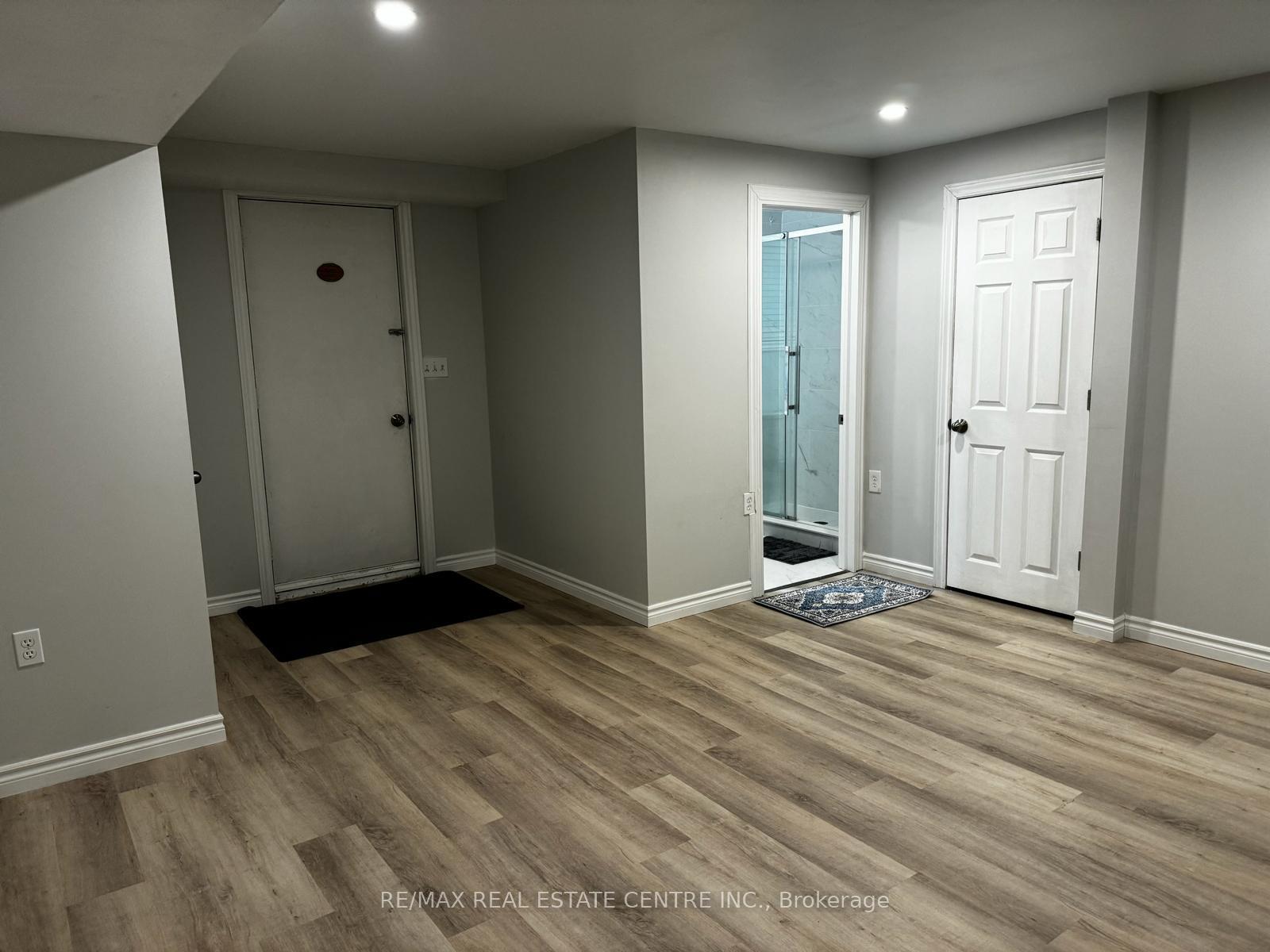 Photo 19 of Unit 3, 420 Pioneer Drive, Kitchener, Pioneer Park — HOMEH