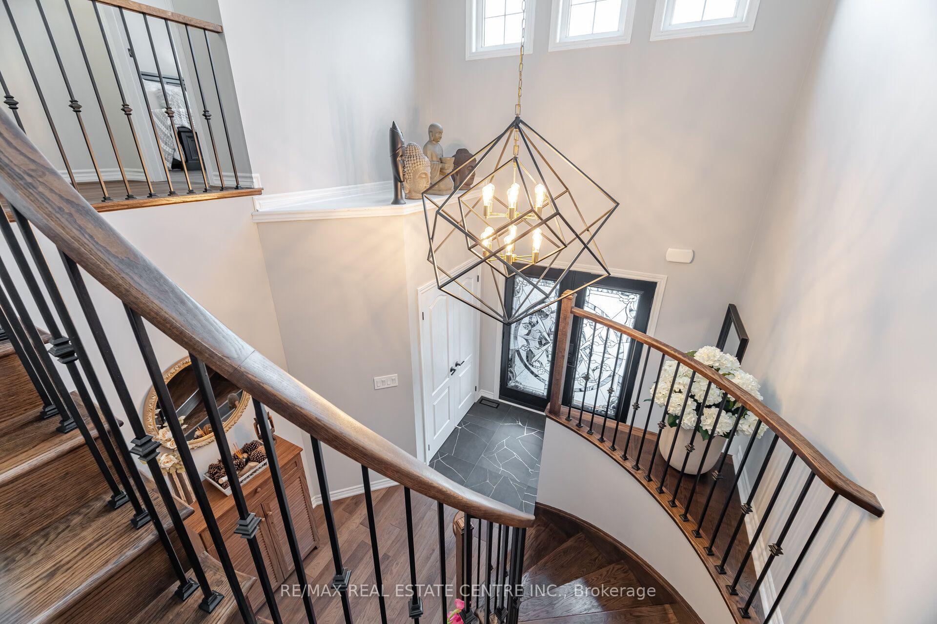 Photo 5 of 844 Wrenwood Drive, Oshawa, Taunton — HOMEH