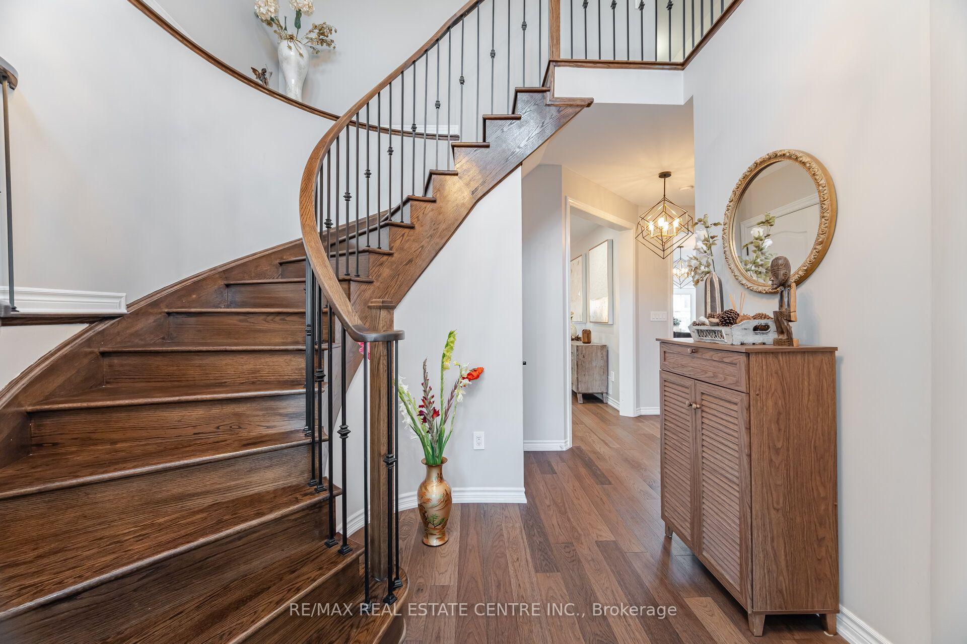 Photo 6 of 844 Wrenwood Drive, Oshawa, Taunton — HOMEH