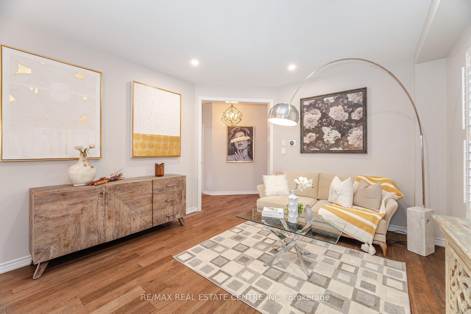 Photo 7 of 844 Wrenwood Drive, Oshawa, Taunton — HOMEH