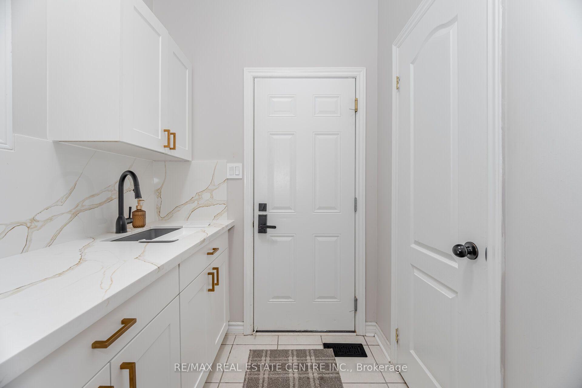 Photo 14 of 844 Wrenwood Drive, Oshawa, Taunton — HOMEH