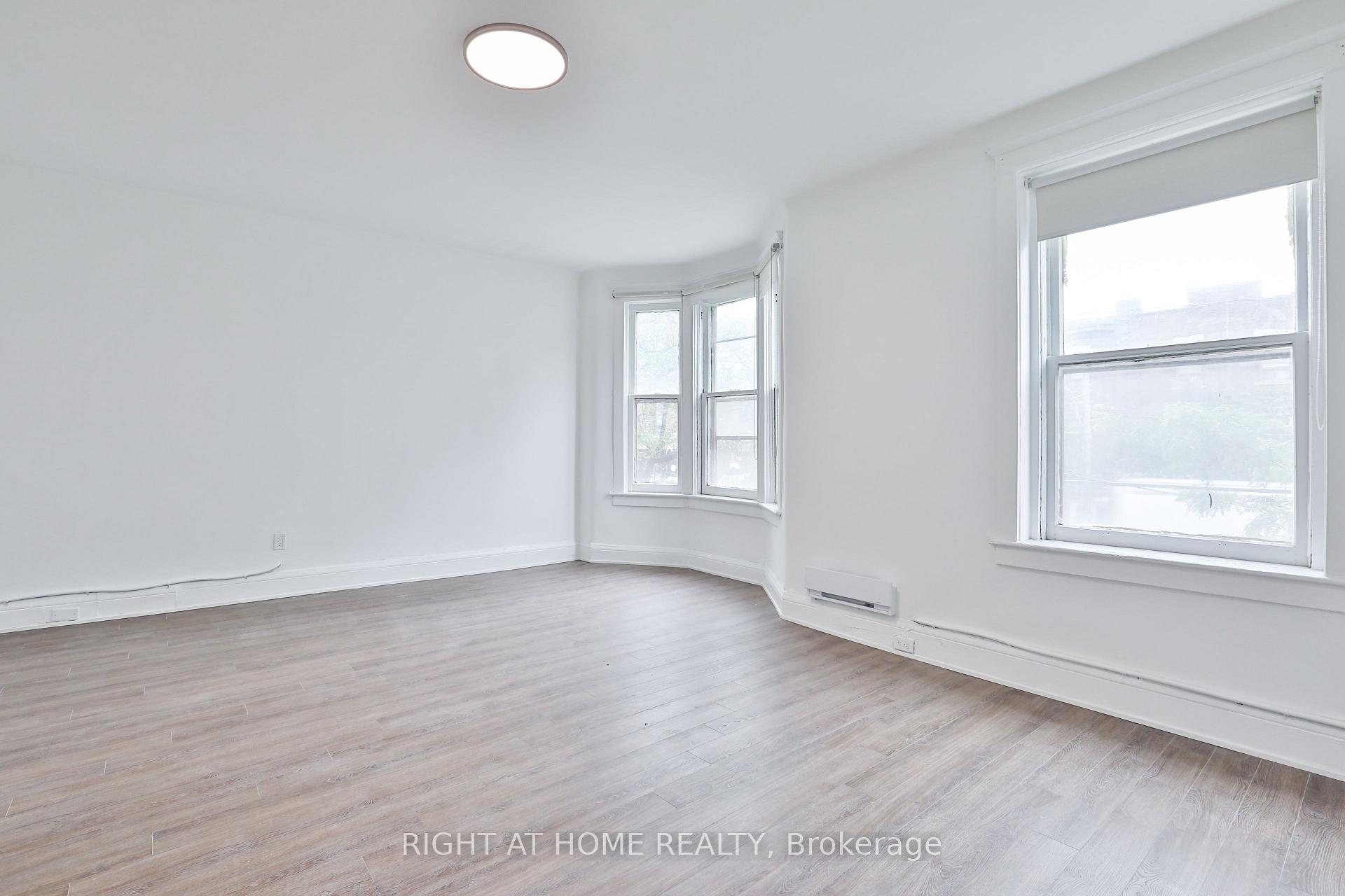 Photo 6 of Unit 2F, 548 College Street, Toronto, Palmerston-Little Italy — HOMEH