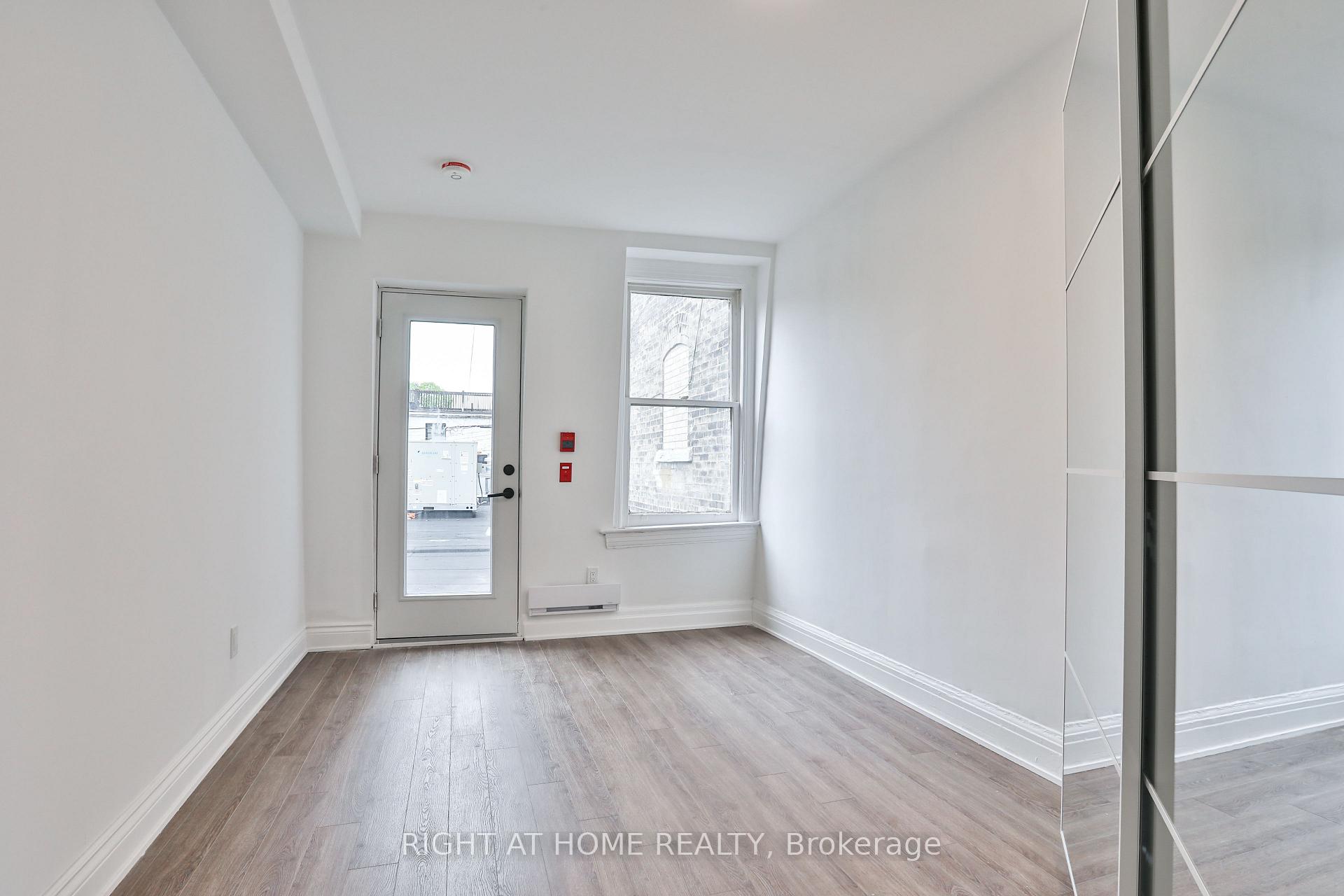 Photo 8 of Unit 2F, 548 College Street, Toronto, Palmerston-Little Italy — HOMEH