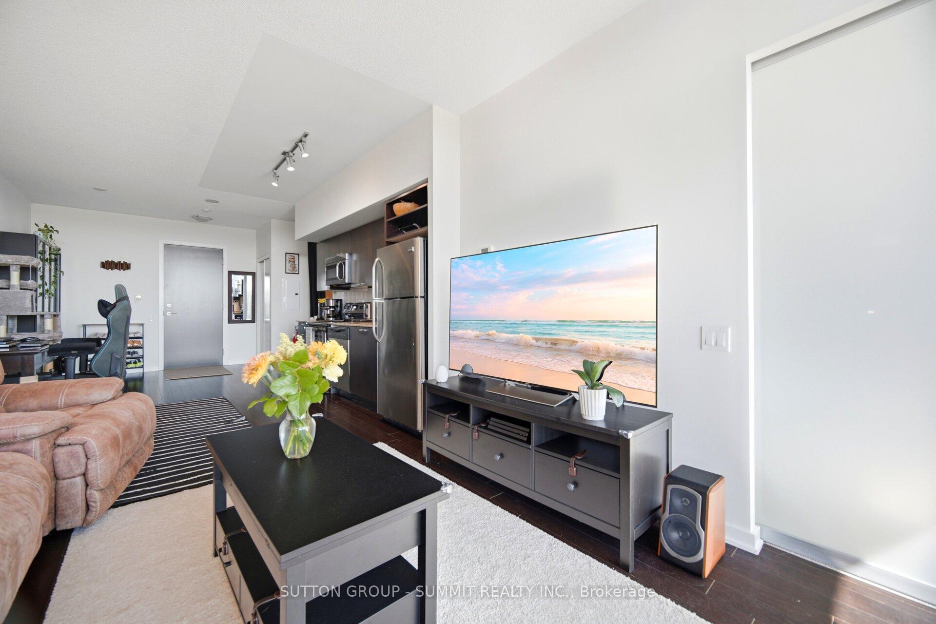Photo 18 of Unit 3114, 105 The Queensway, Toronto, High Park-Swansea — HOMEH