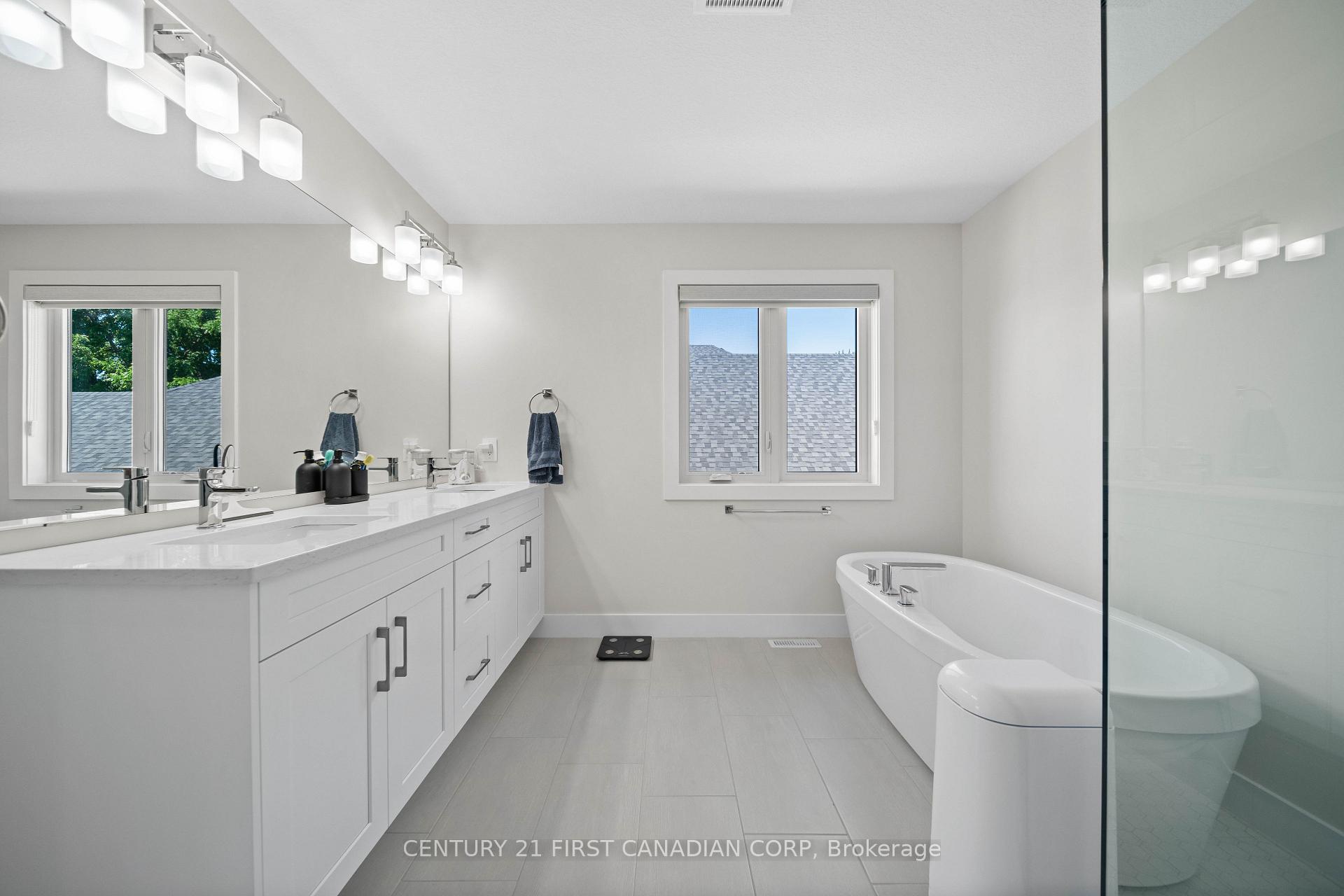 Photo 27 of 8-7966 Fallon Drive, Lucan Biddulph, Granton — HOMEH