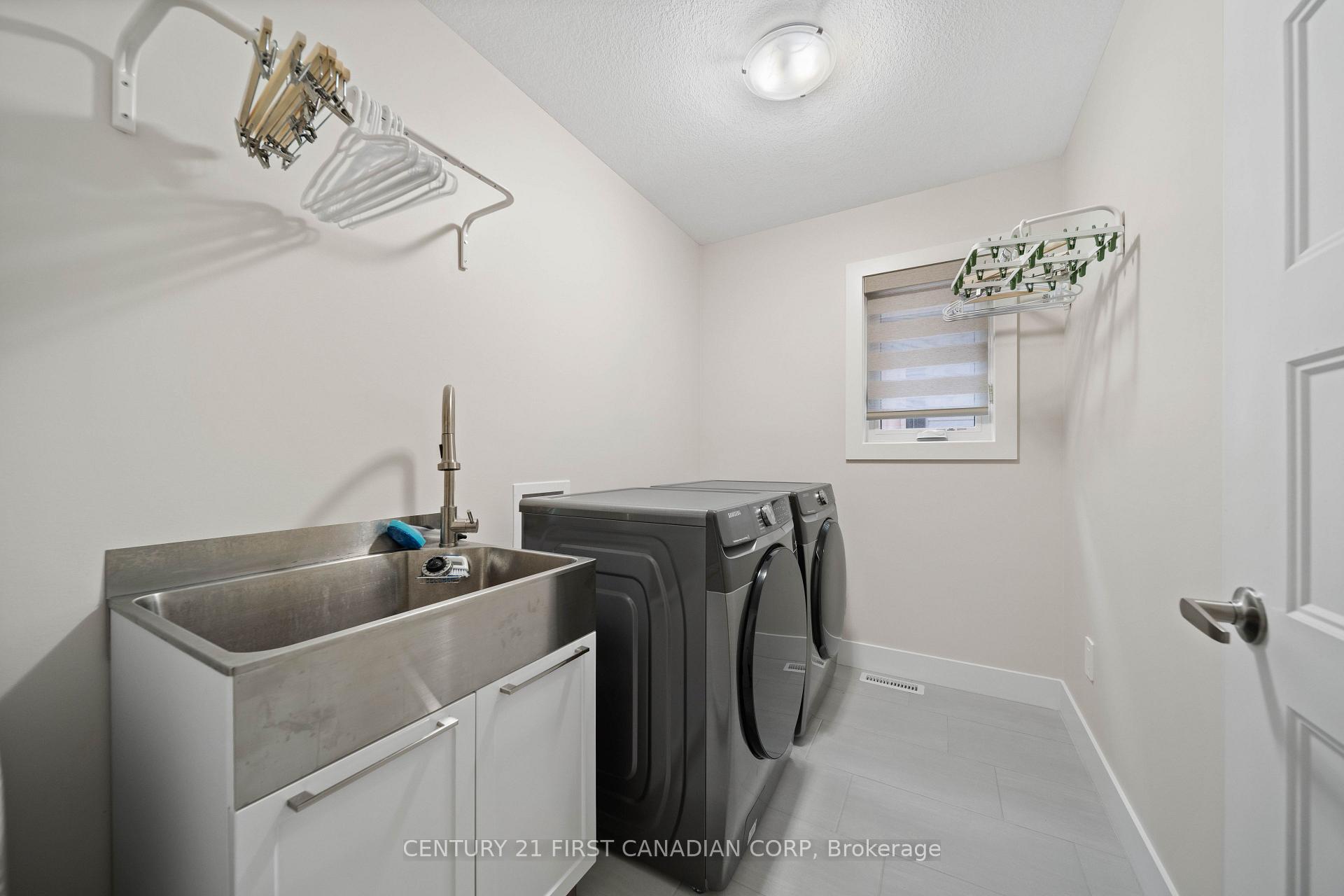 Photo 40 of 8-7966 Fallon Drive, Lucan Biddulph, Granton — HOMEH