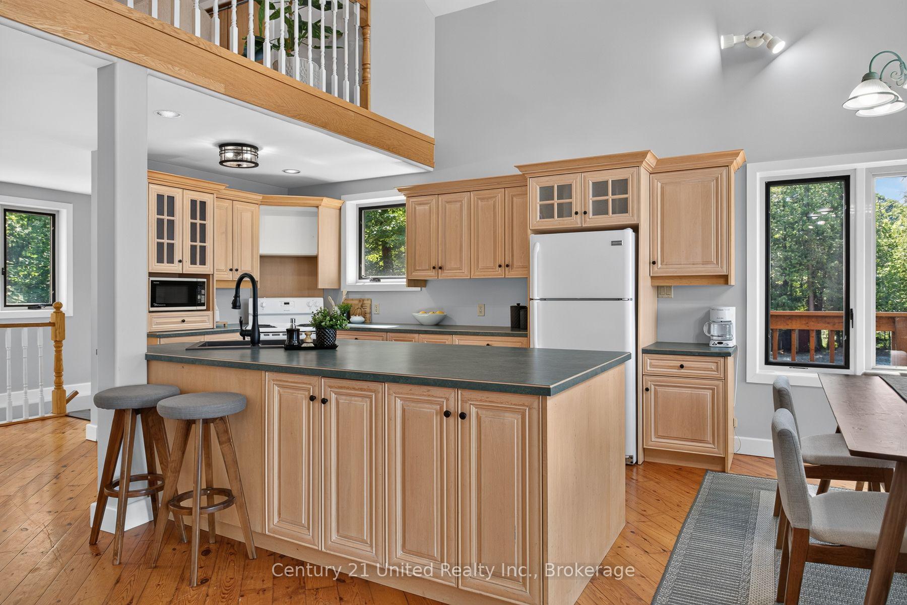 Photo 7 of 2450 Victoria Springs Lane E, Selwyn — HOMEH