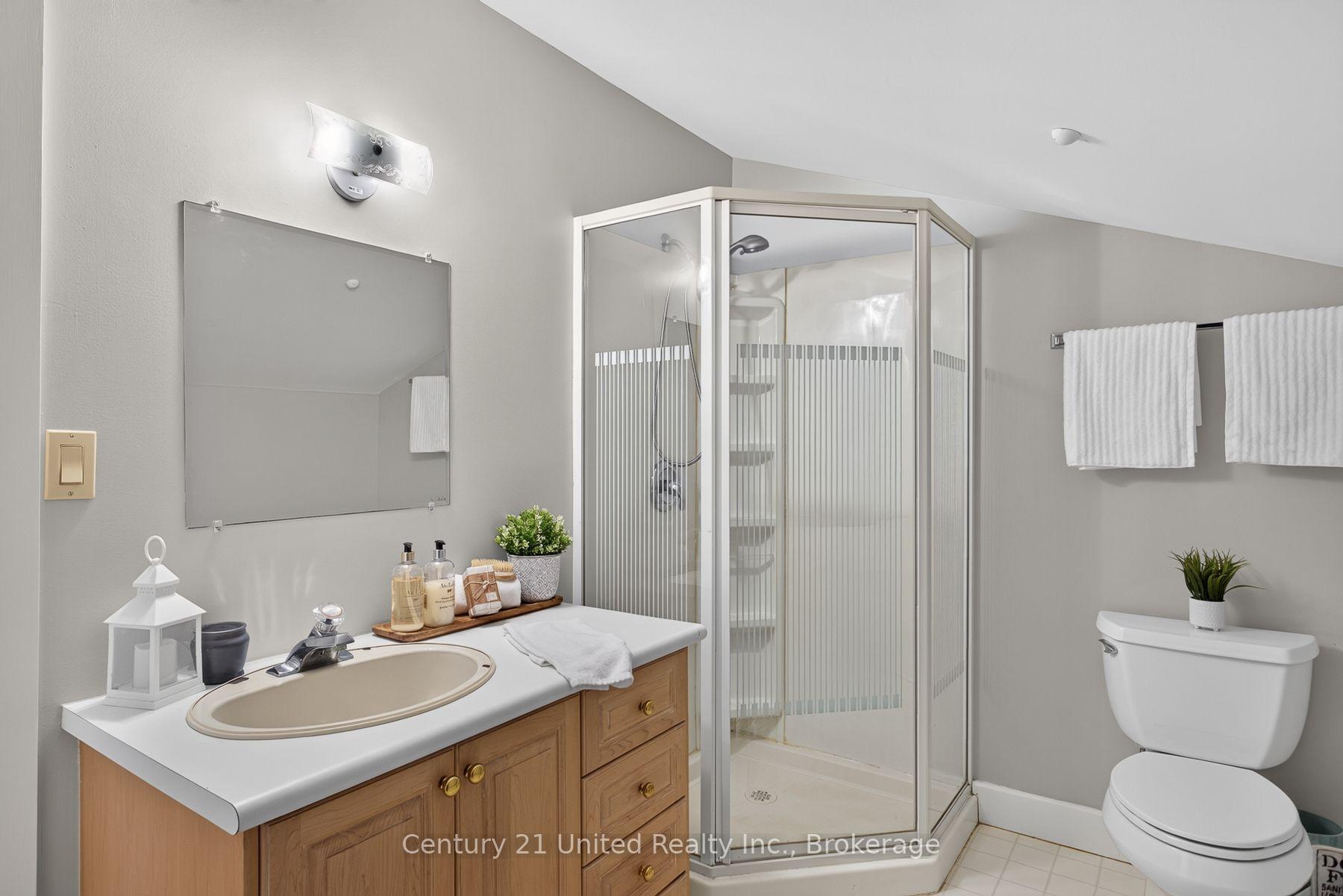 Photo 27 of 2450 Victoria Springs Lane E, Selwyn — HOMEH