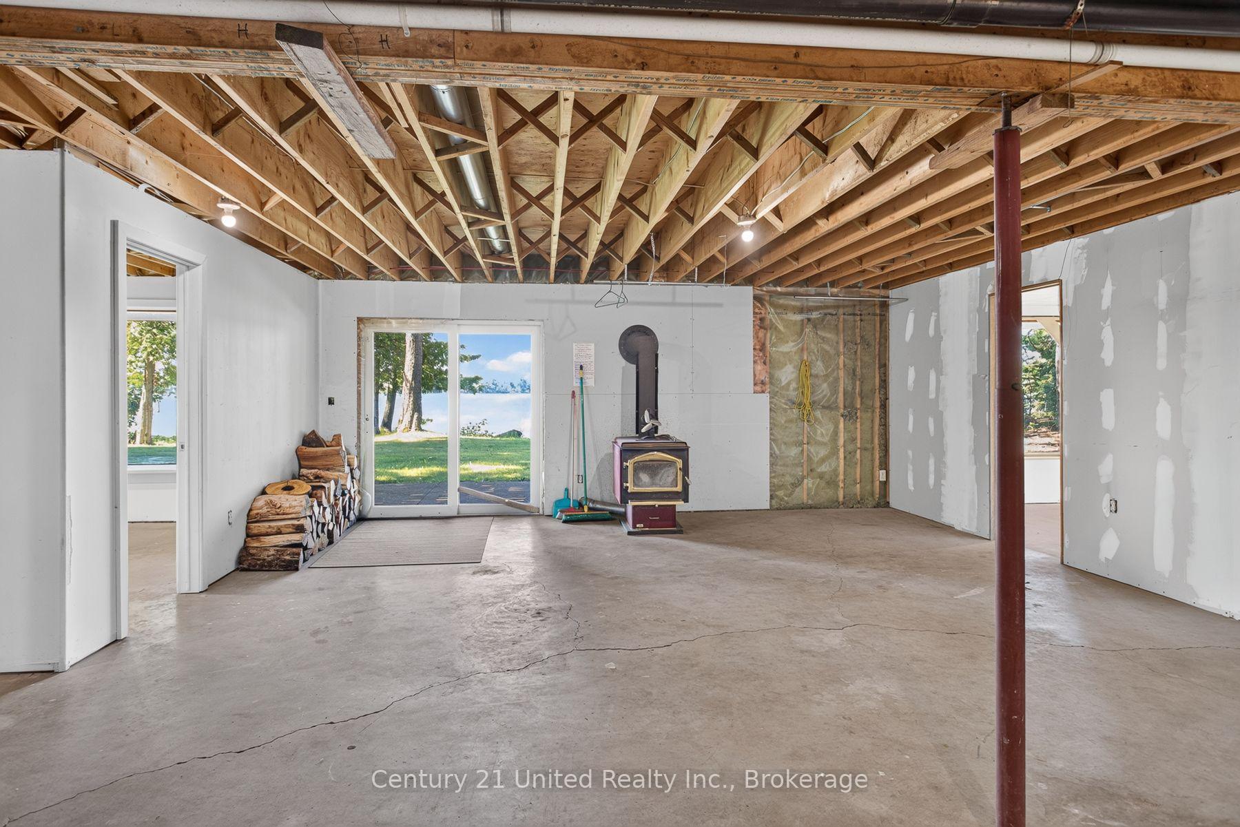 Photo 28 of 2450 Victoria Springs Lane E, Selwyn — HOMEH