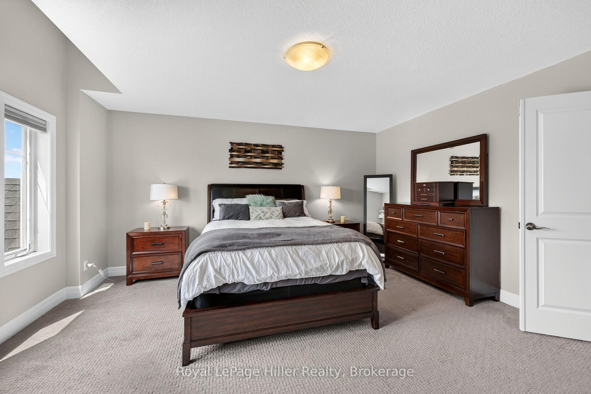 Photo 28 of 15 Robertson Drive, Stratford — HOMEH