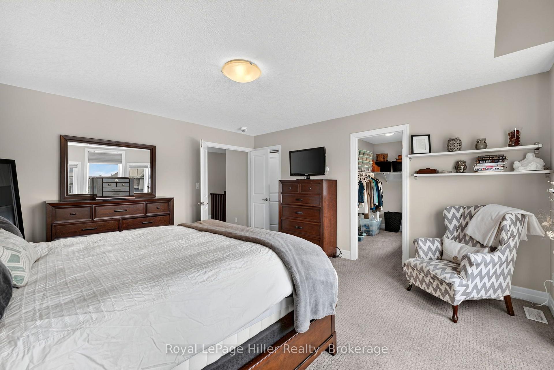 Photo 29 of 15 Robertson Drive, Stratford — HOMEH