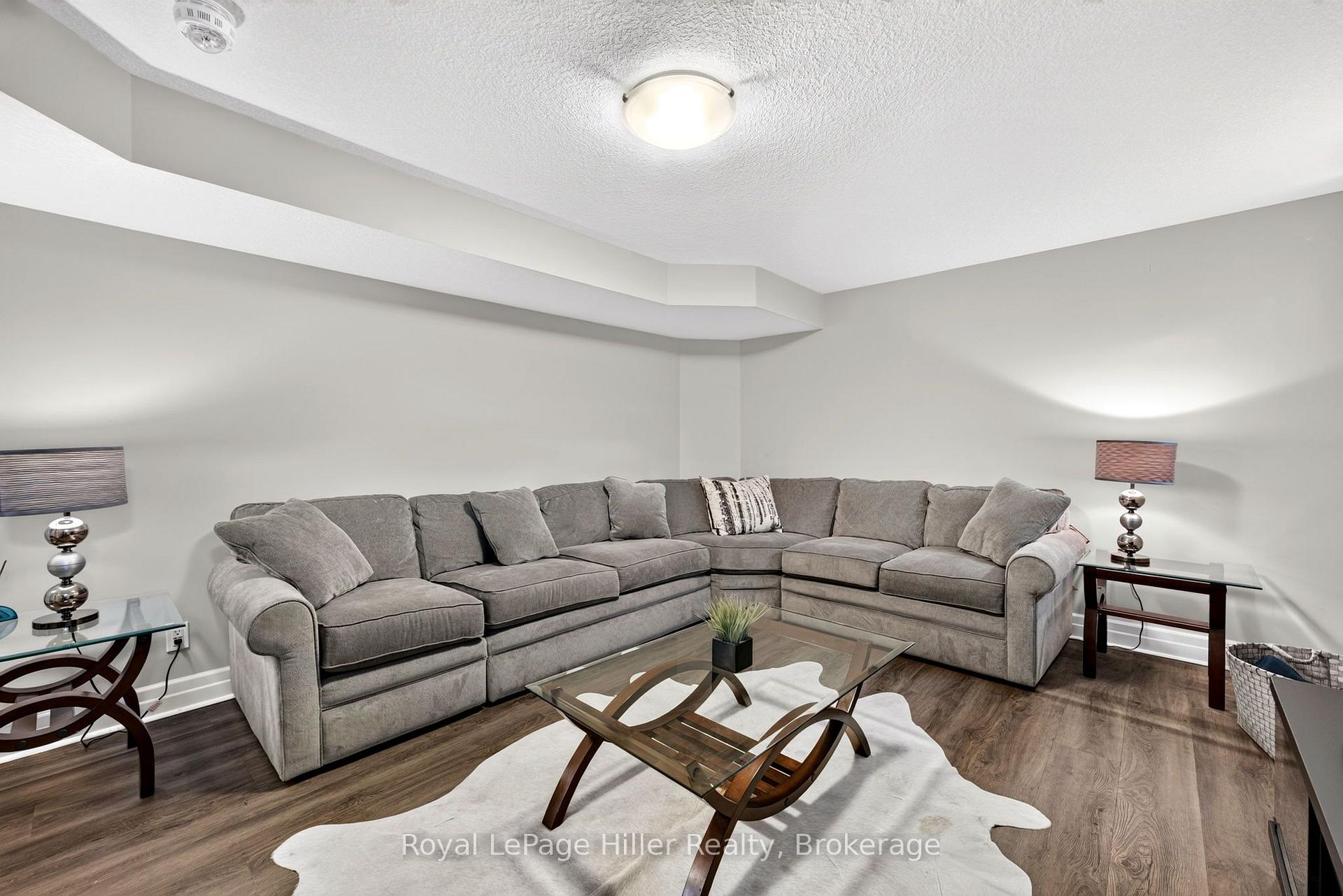 Photo 36 of 15 Robertson Drive, Stratford — HOMEH