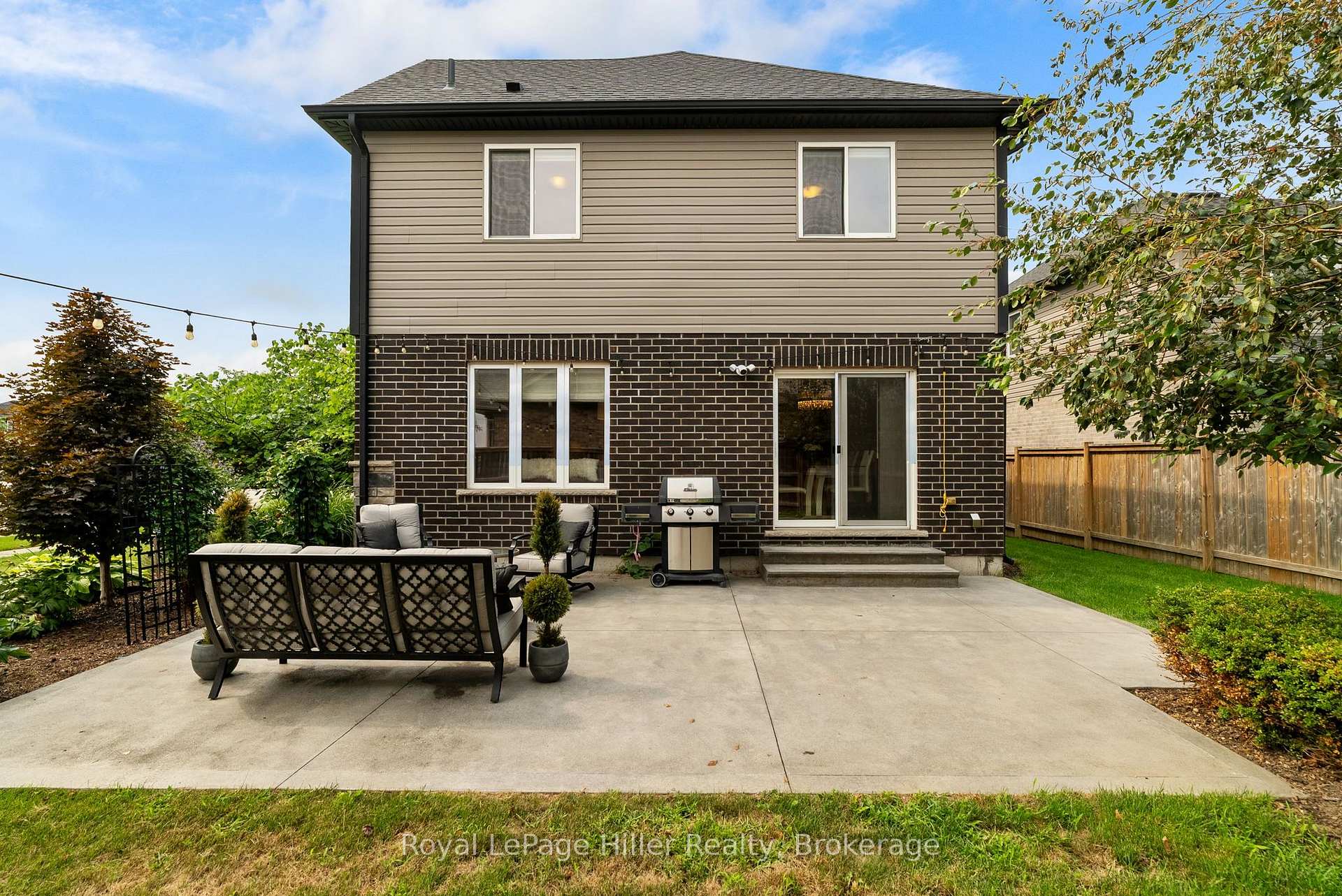 Photo 43 of 15 Robertson Drive, Stratford — HOMEH