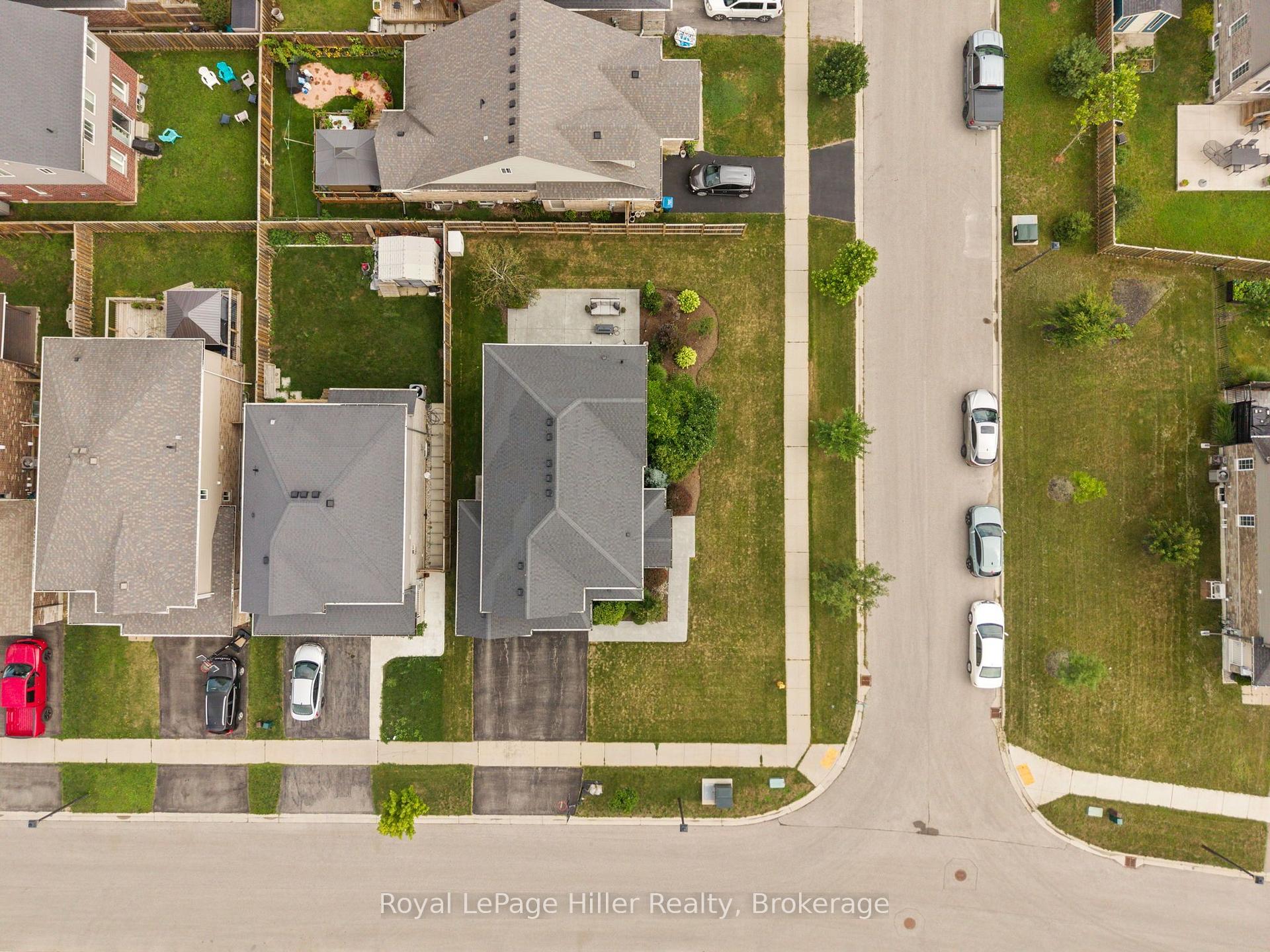Photo 45 of 15 Robertson Drive, Stratford — HOMEH