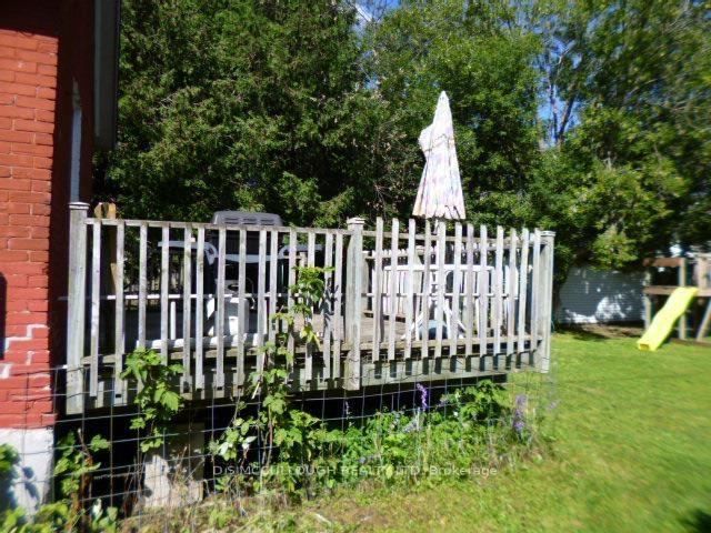 Photo 3 of 305 Cameron Street, Thunder Bay, East End — HOMEH