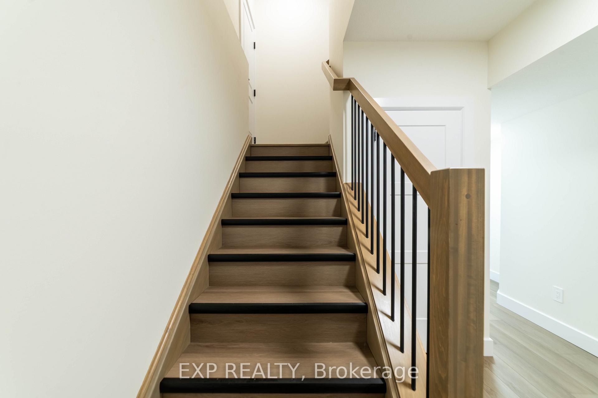 Photo 6 of Unit Basement, 266 Hesselman Crescent, London, South U — HOMEH