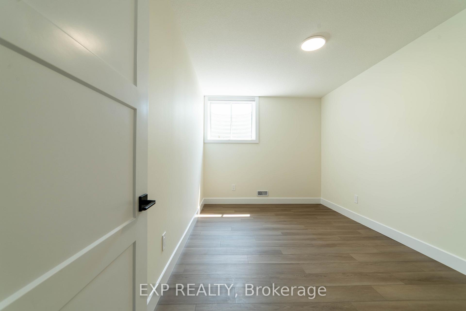 Photo 23 of Unit Basement, 266 Hesselman Crescent, London, South U — HOMEH