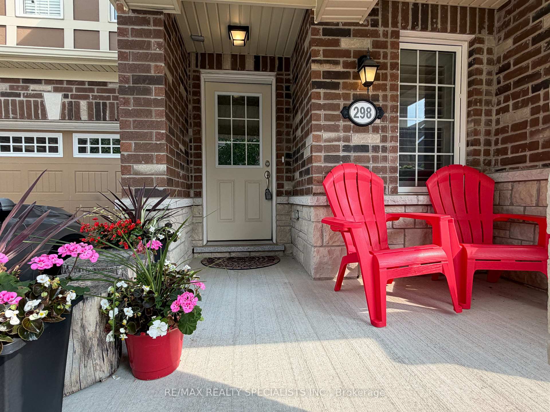Photo 2 of 298 Beasley Terrace, Milton, Ford — HOMEH