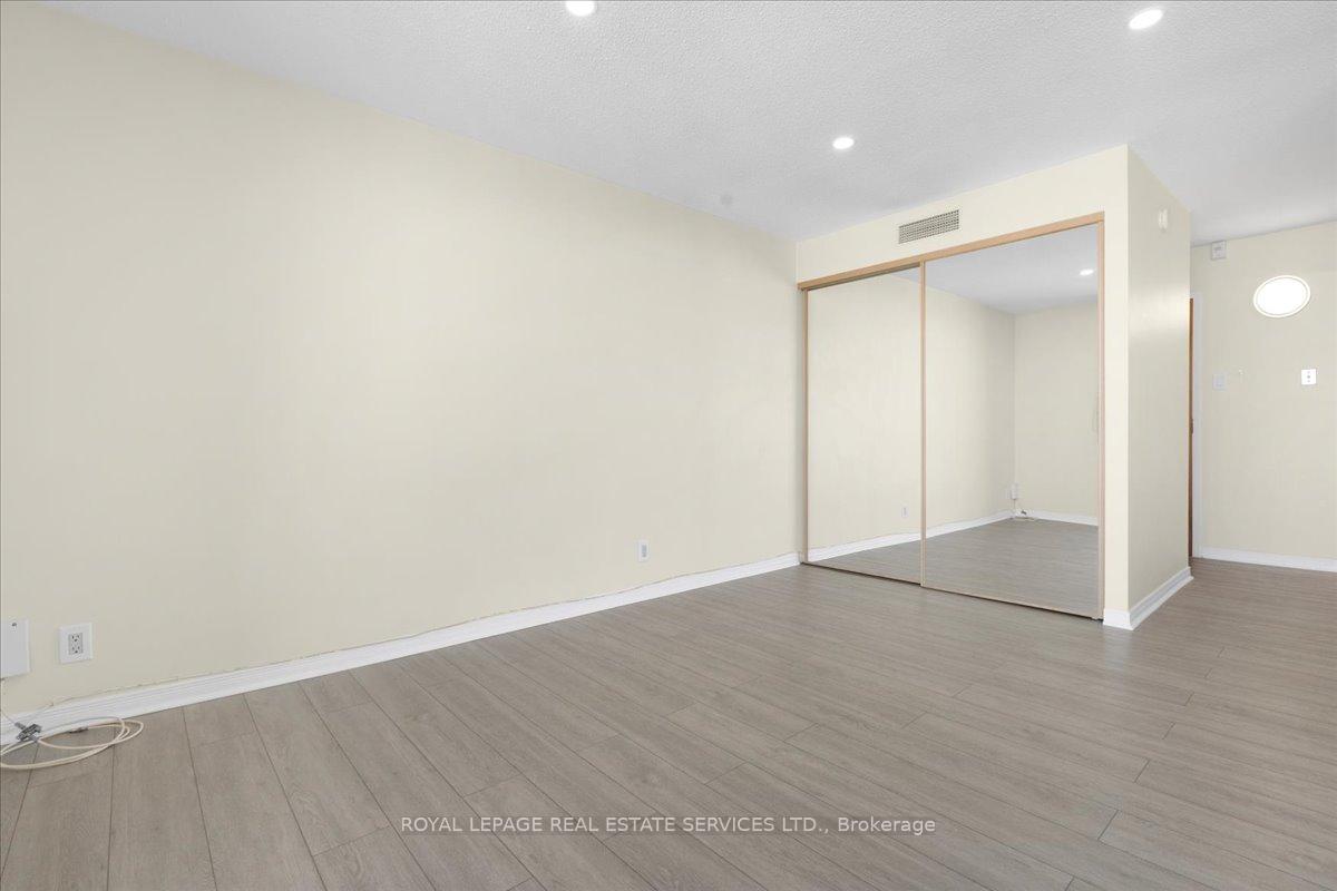 Photo 5 of Unit 1214, 914 Yonge Street, Toronto, The Annex — HOMEH
