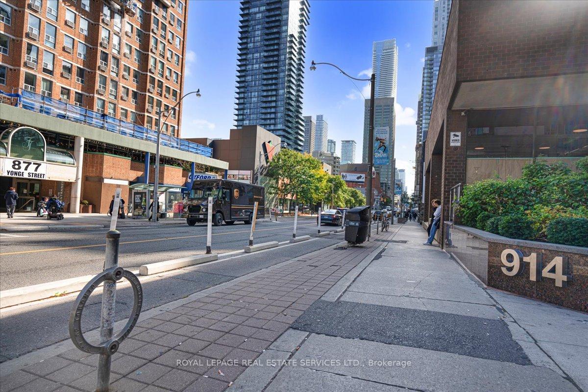 Photo 15 of Unit 1214, 914 Yonge Street, Toronto, The Annex — HOMEH