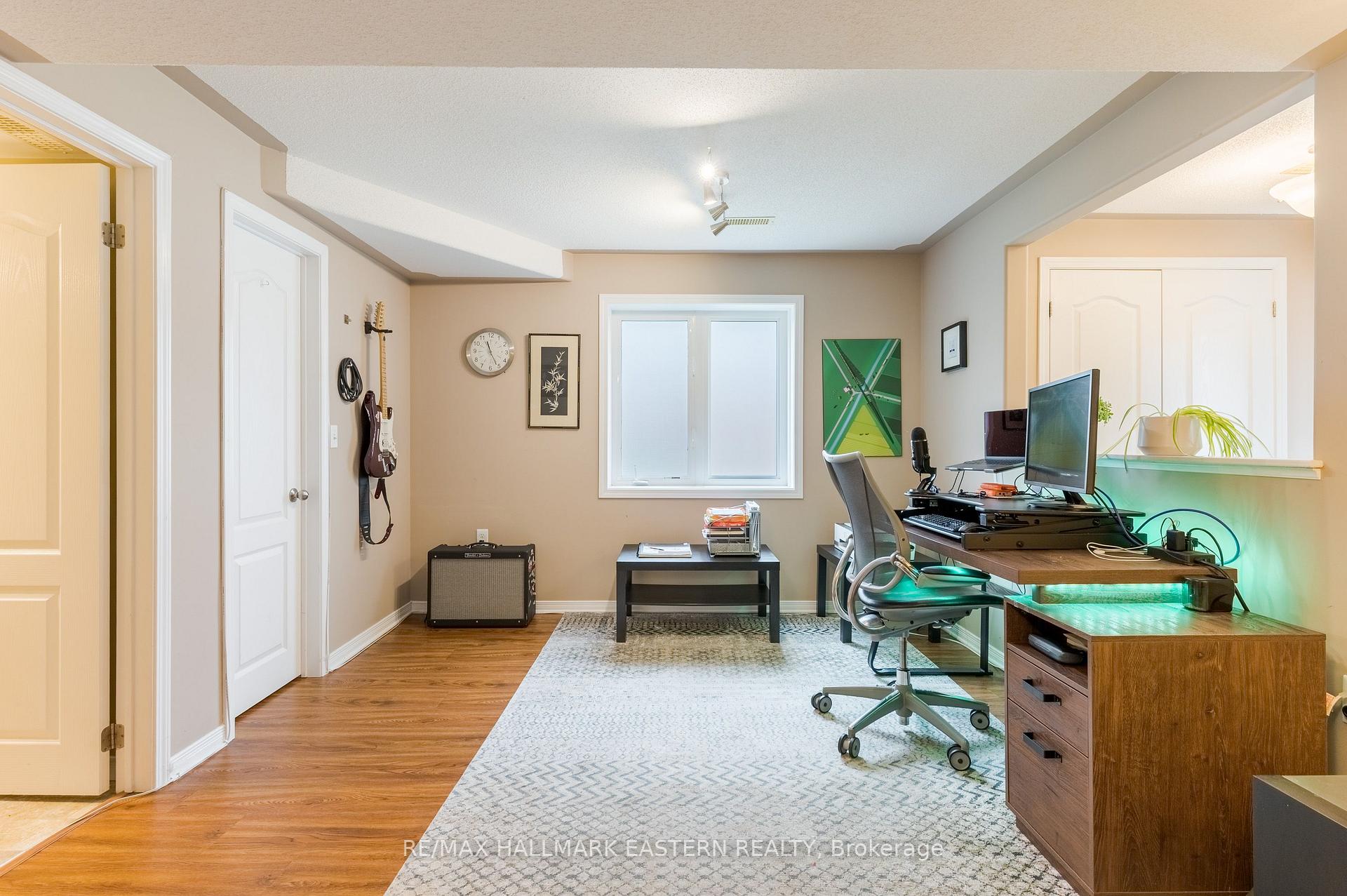 Photo 5 of 58 Parcells Crescent, Peterborough, Otonabee Ward 1 — HOMEH