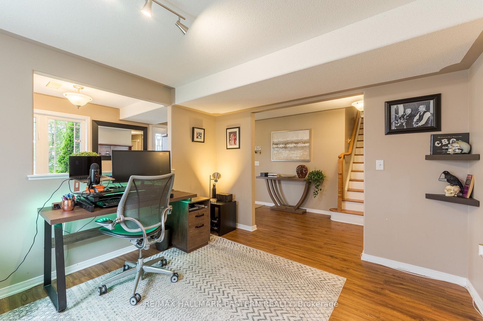 Photo 6 of 58 Parcells Crescent, Peterborough, Otonabee Ward 1 — HOMEH