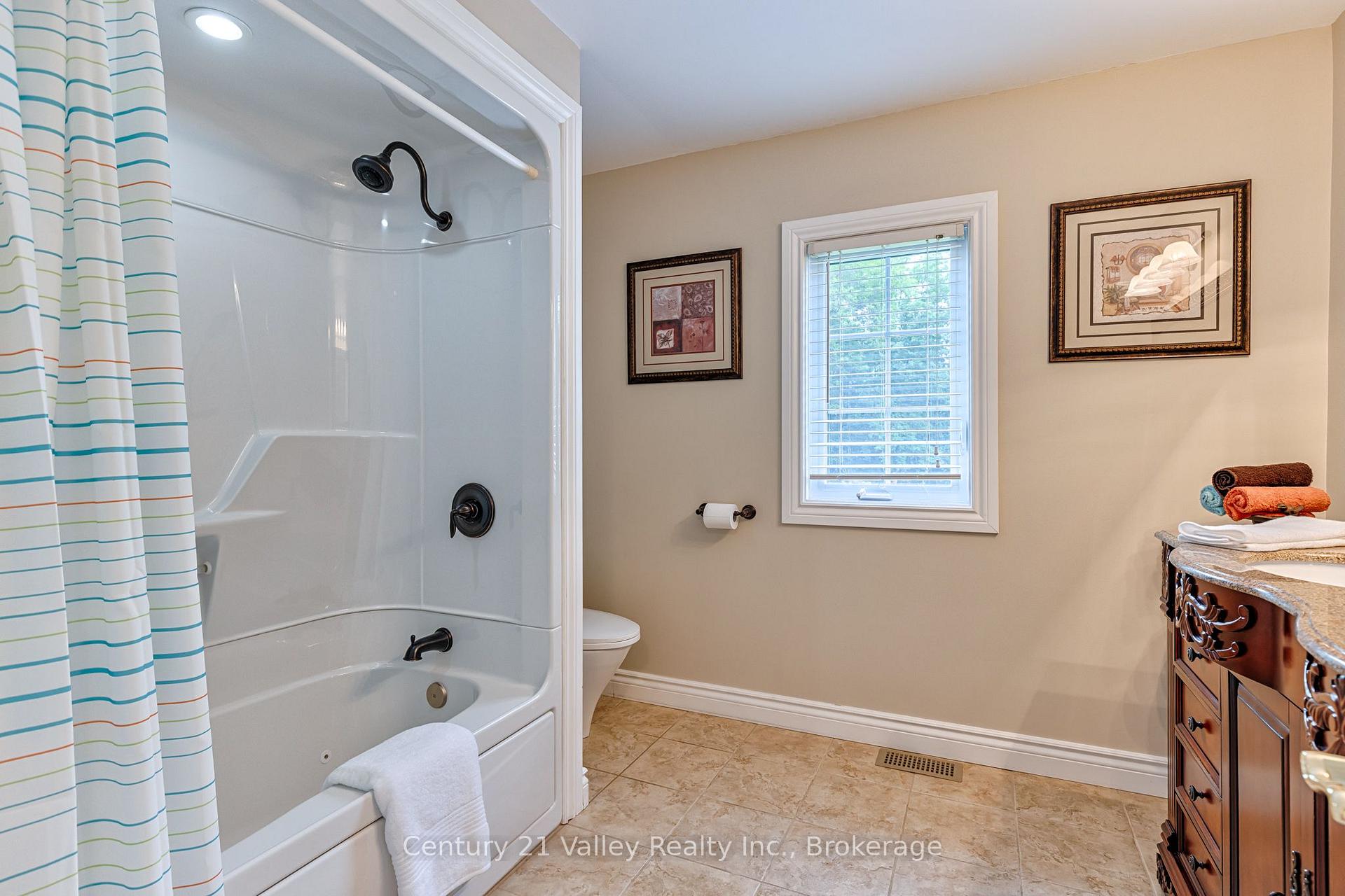 Photo 34 of 406 Water Street, Bonnechere Valley, Eganville/Bonnechere Twp — HOMEH