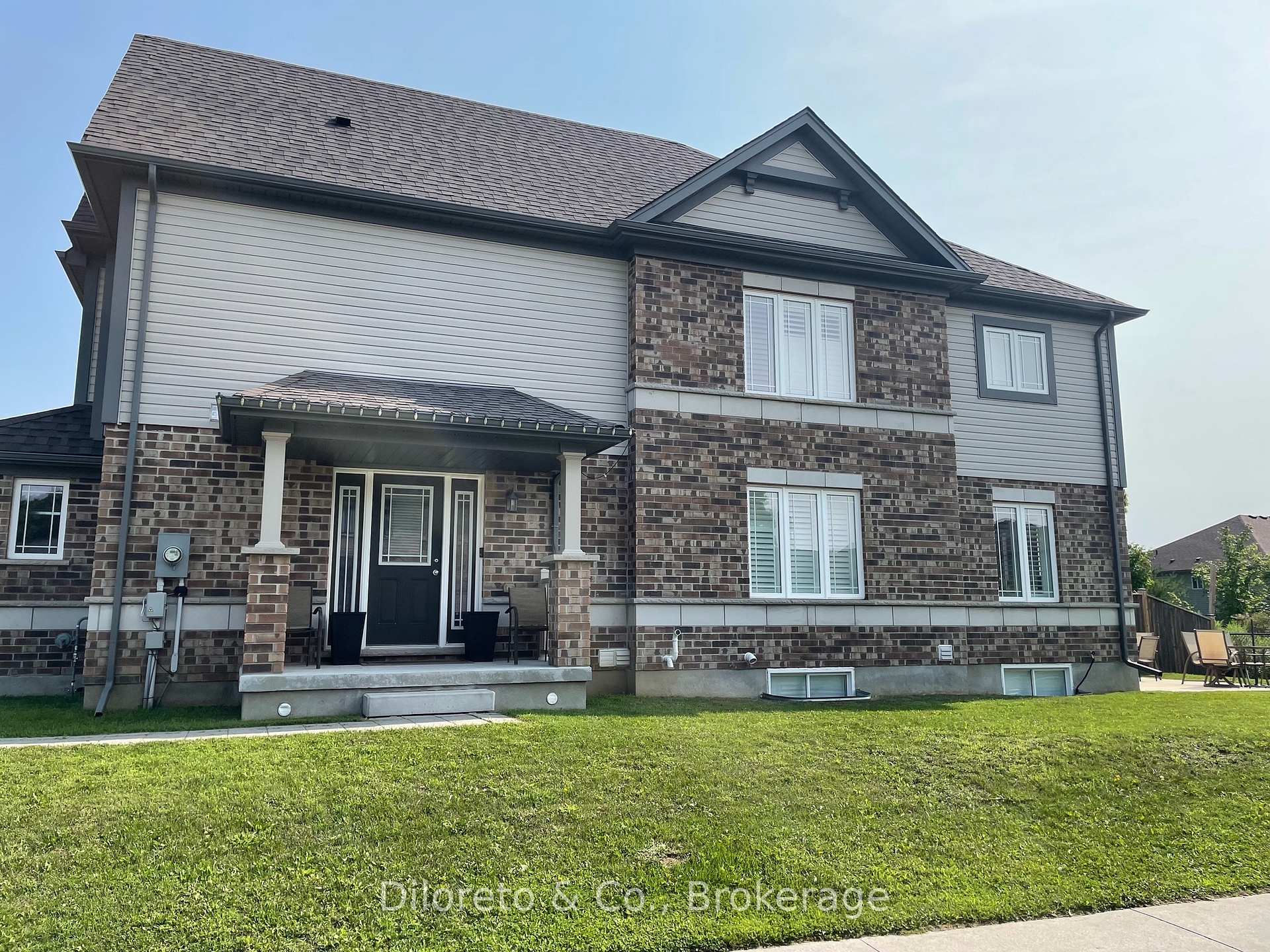 Photo 4 of 38 Mccann Street, Guelph, Kortright East — HOMEH