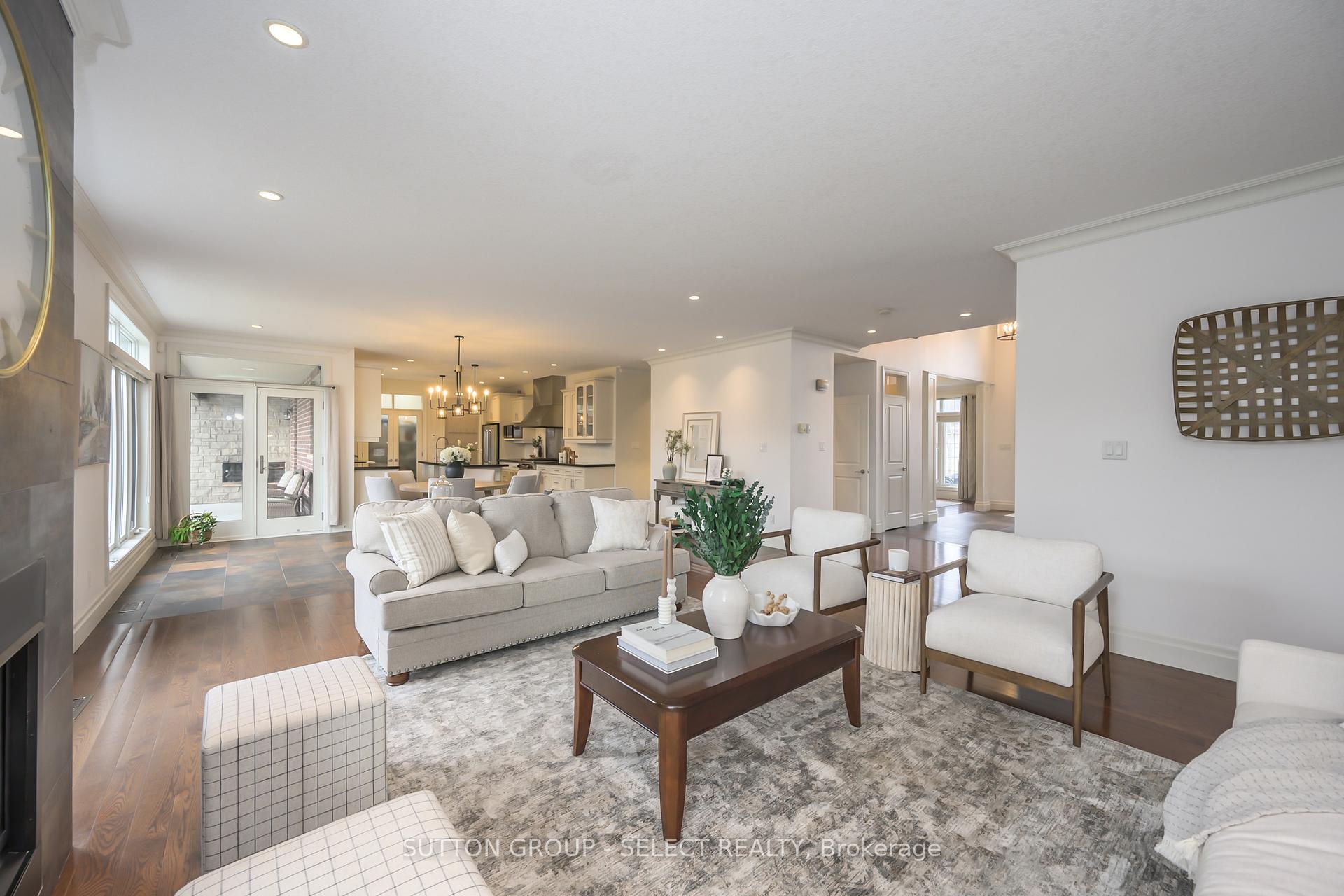 Photo 14 of 1615 Wickerson Gate, London, South K — HOMEH