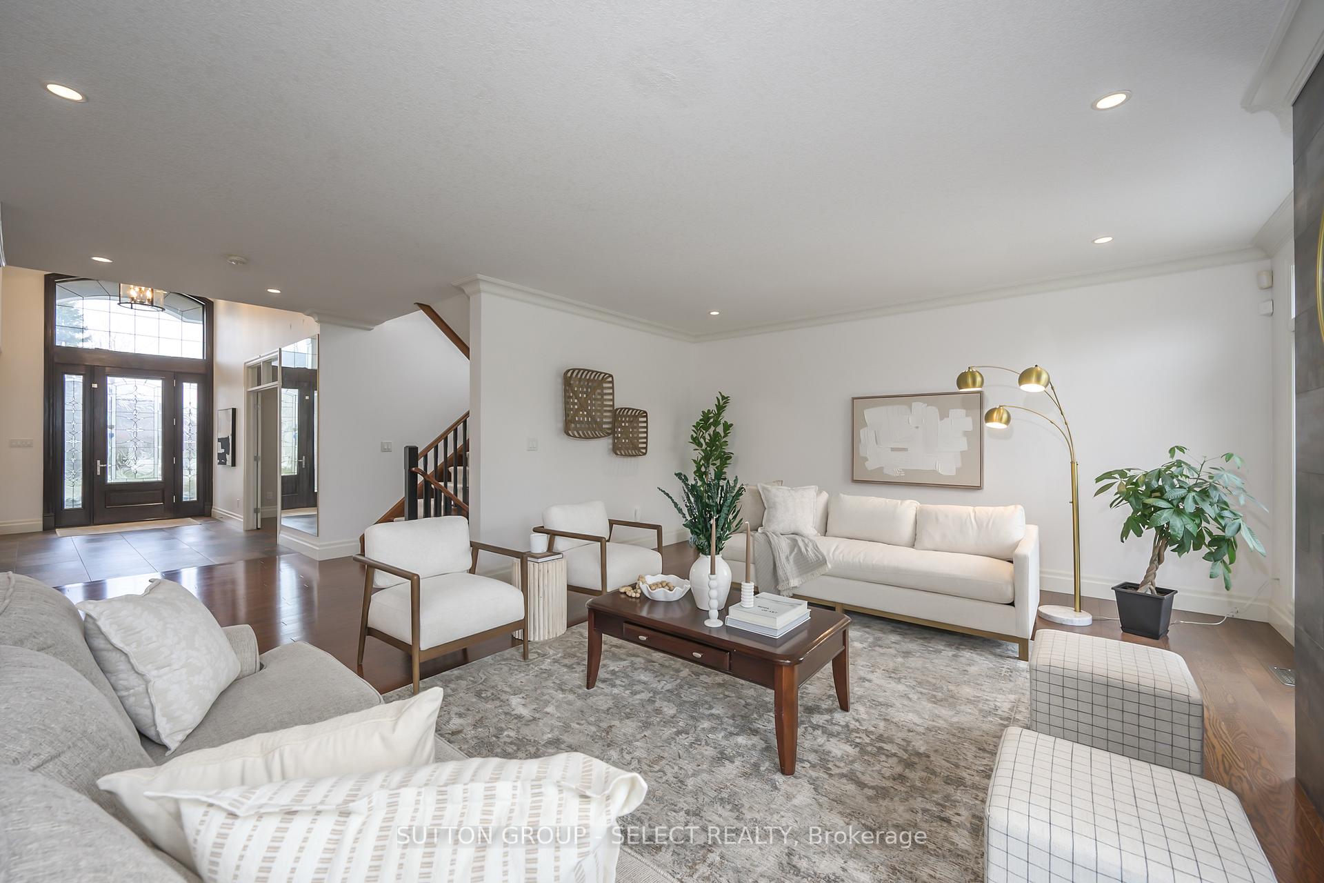 Photo 15 of 1615 Wickerson Gate, London, South K — HOMEH