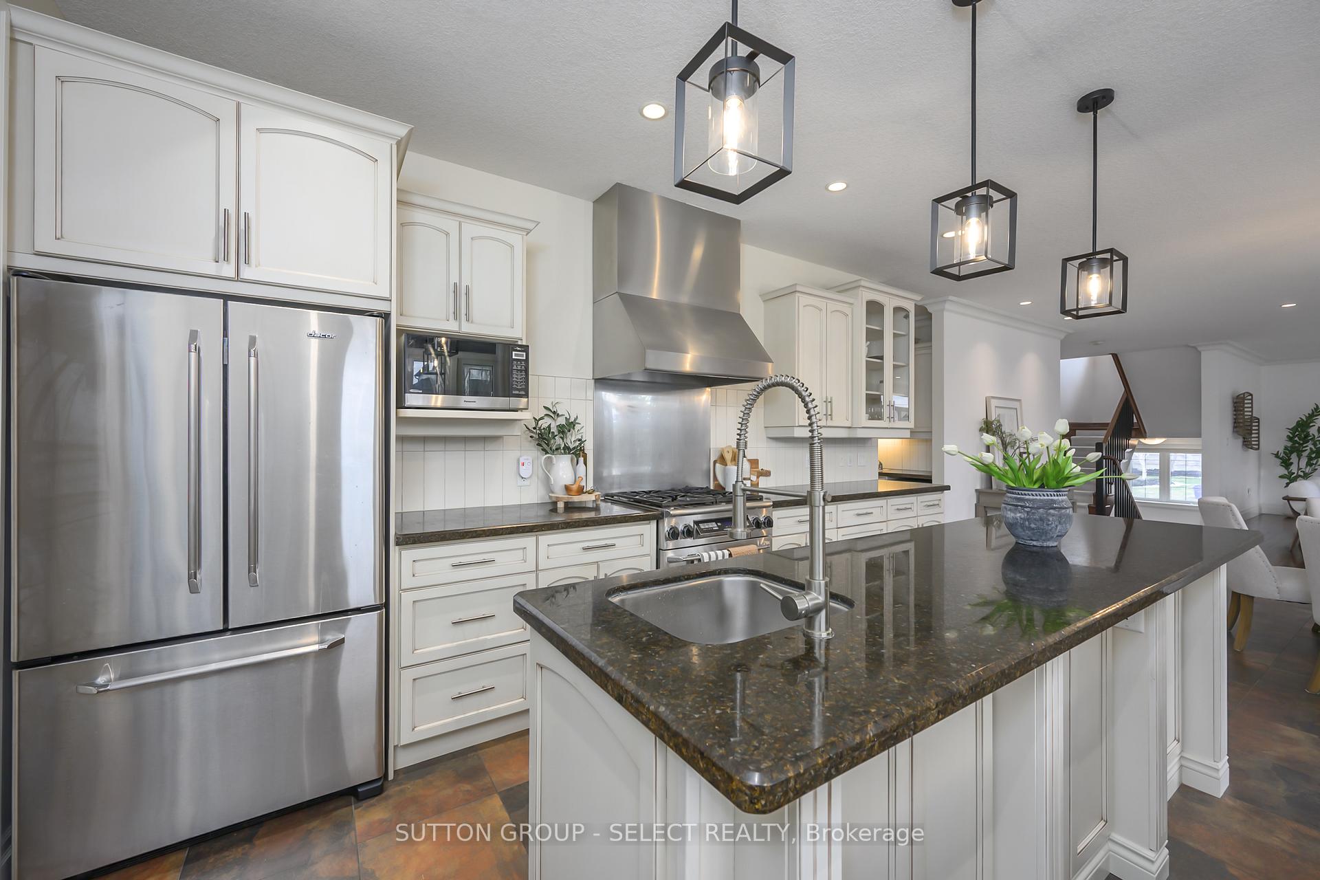 Photo 22 of 1615 Wickerson Gate, London, South K — HOMEH