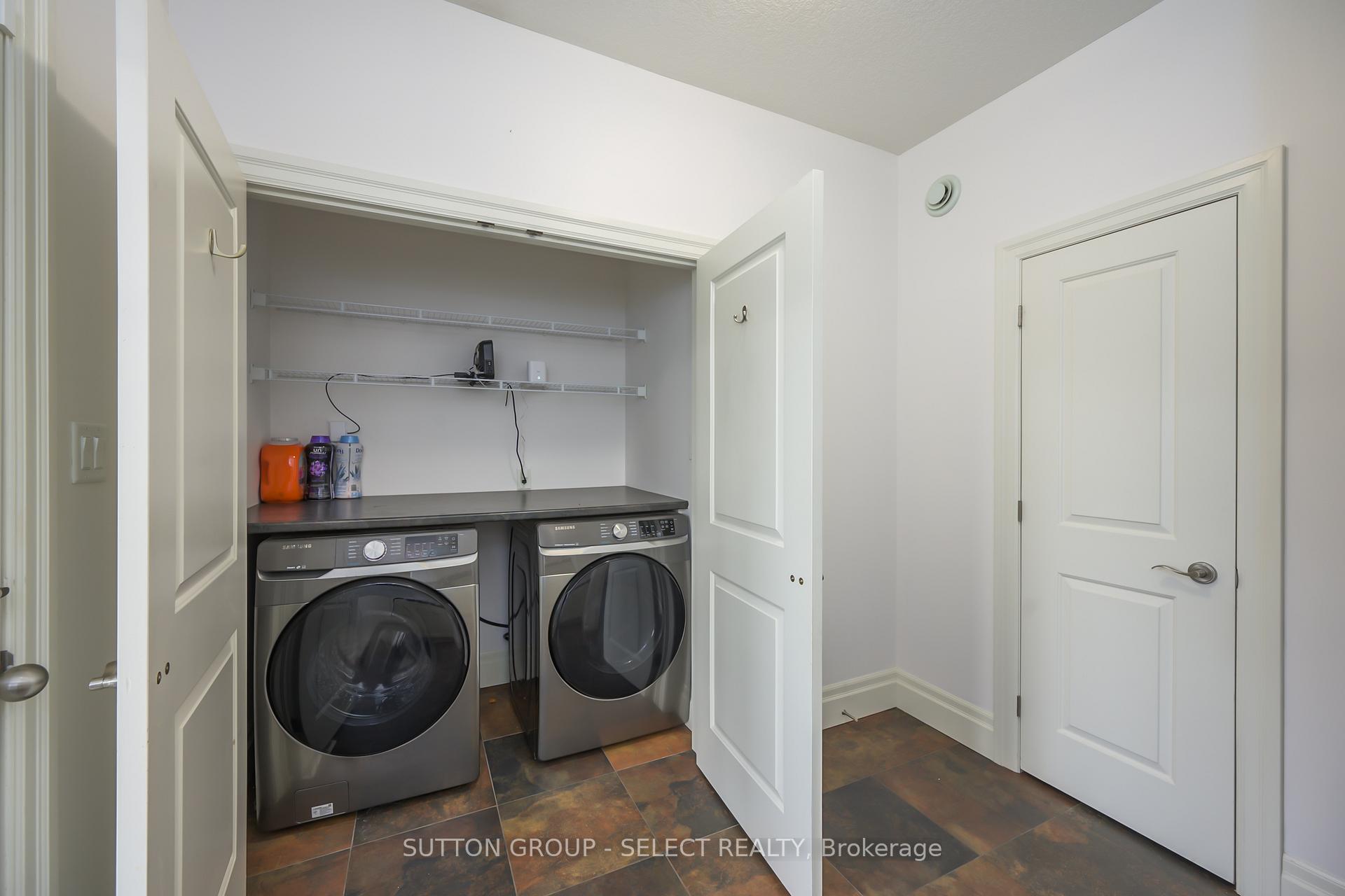 Photo 23 of 1615 Wickerson Gate, London, South K — HOMEH