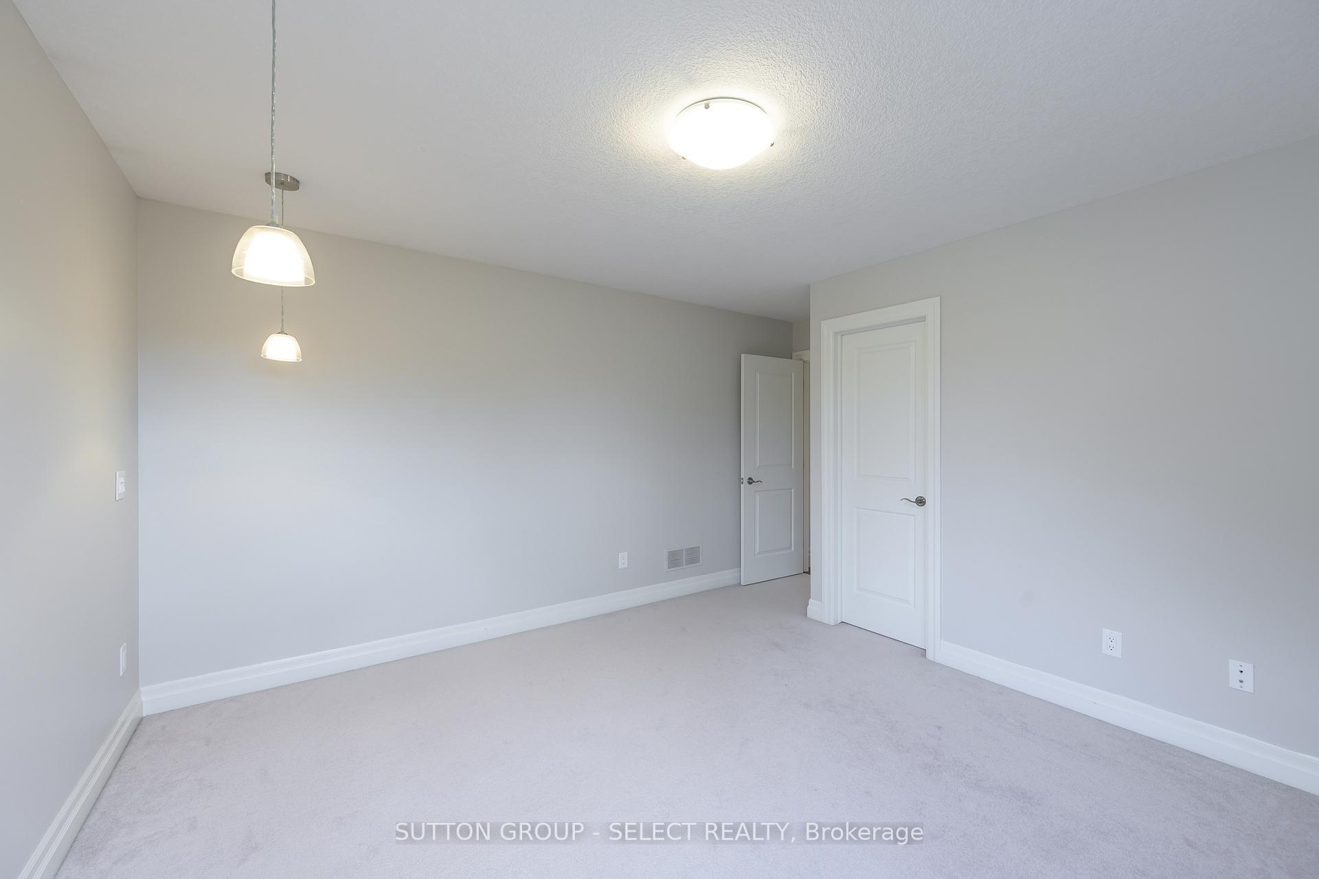 Photo 33 of 1615 Wickerson Gate, London, South K — HOMEH