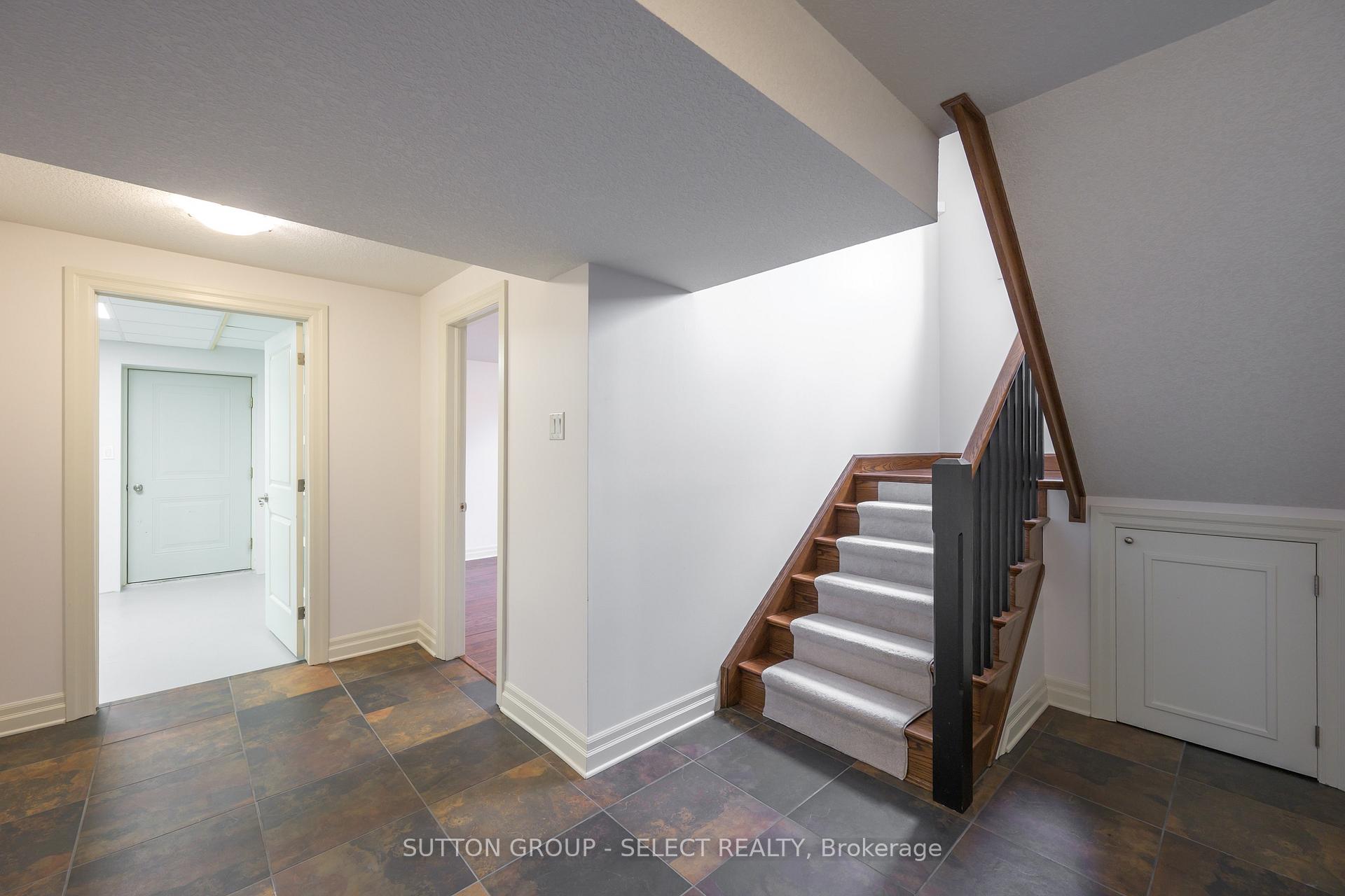 Photo 41 of 1615 Wickerson Gate, London, South K — HOMEH