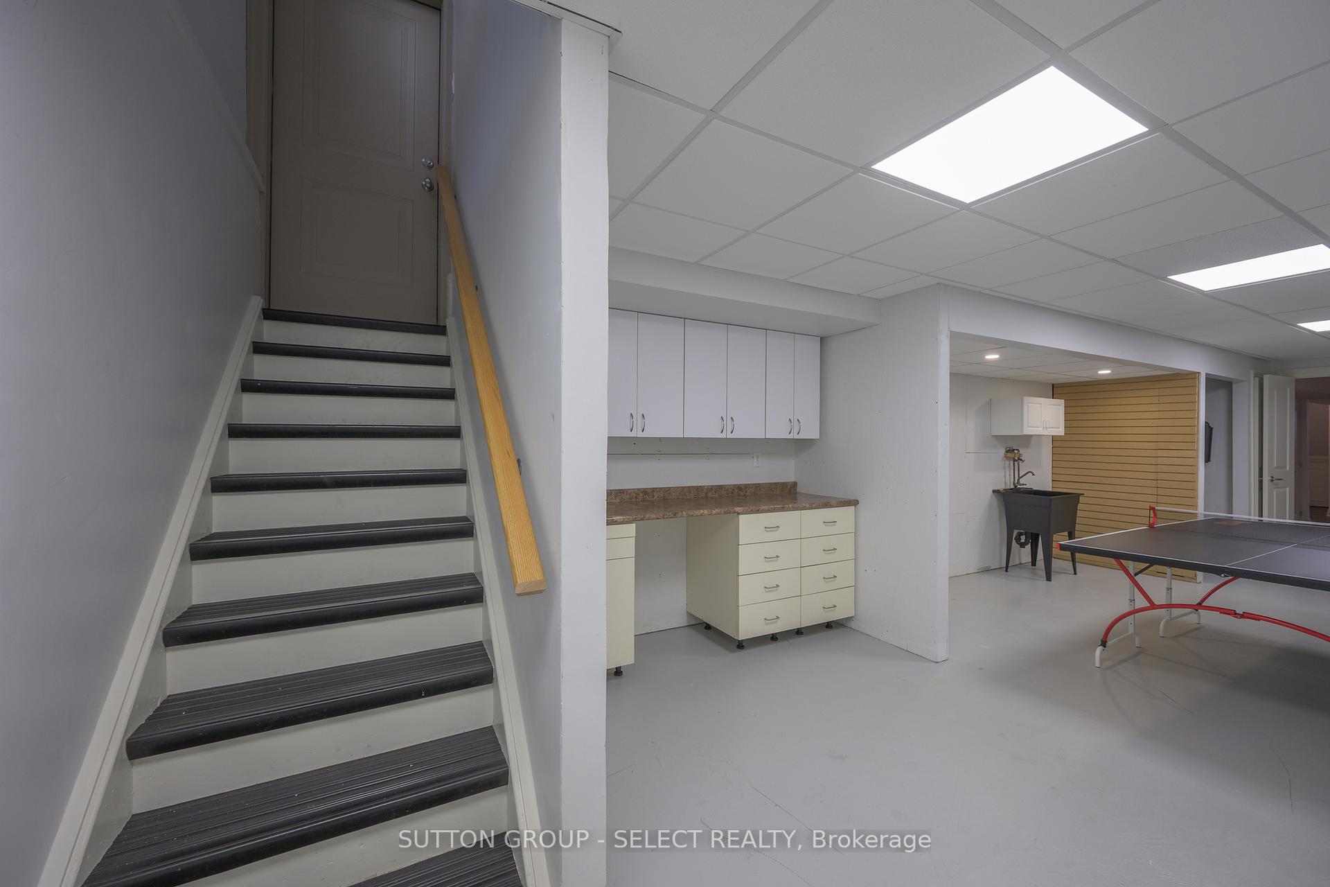 Photo 45 of 1615 Wickerson Gate, London, South K — HOMEH