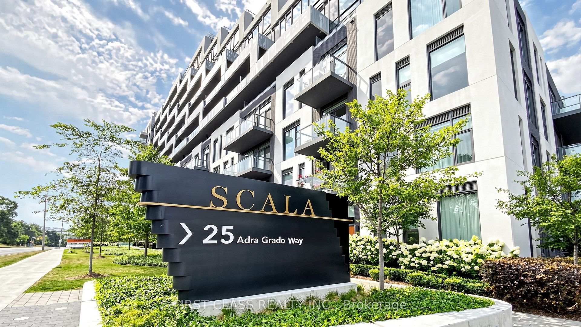 Photo 2 of Unit 710, 25 Adra Grdo Way, North York, Bayview Village — HOMEH
