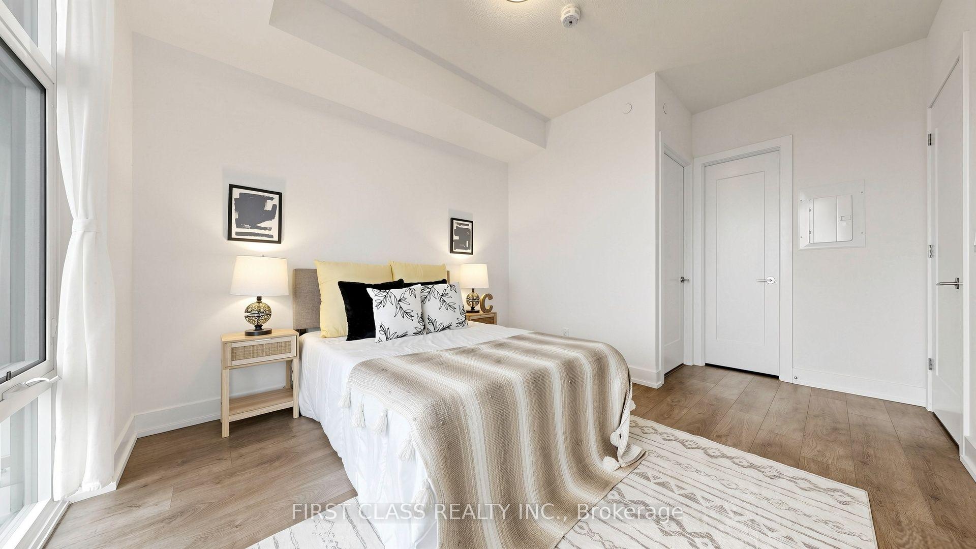 Photo 16 of Unit 710, 25 Adra Grdo Way, North York, Bayview Village — HOMEH