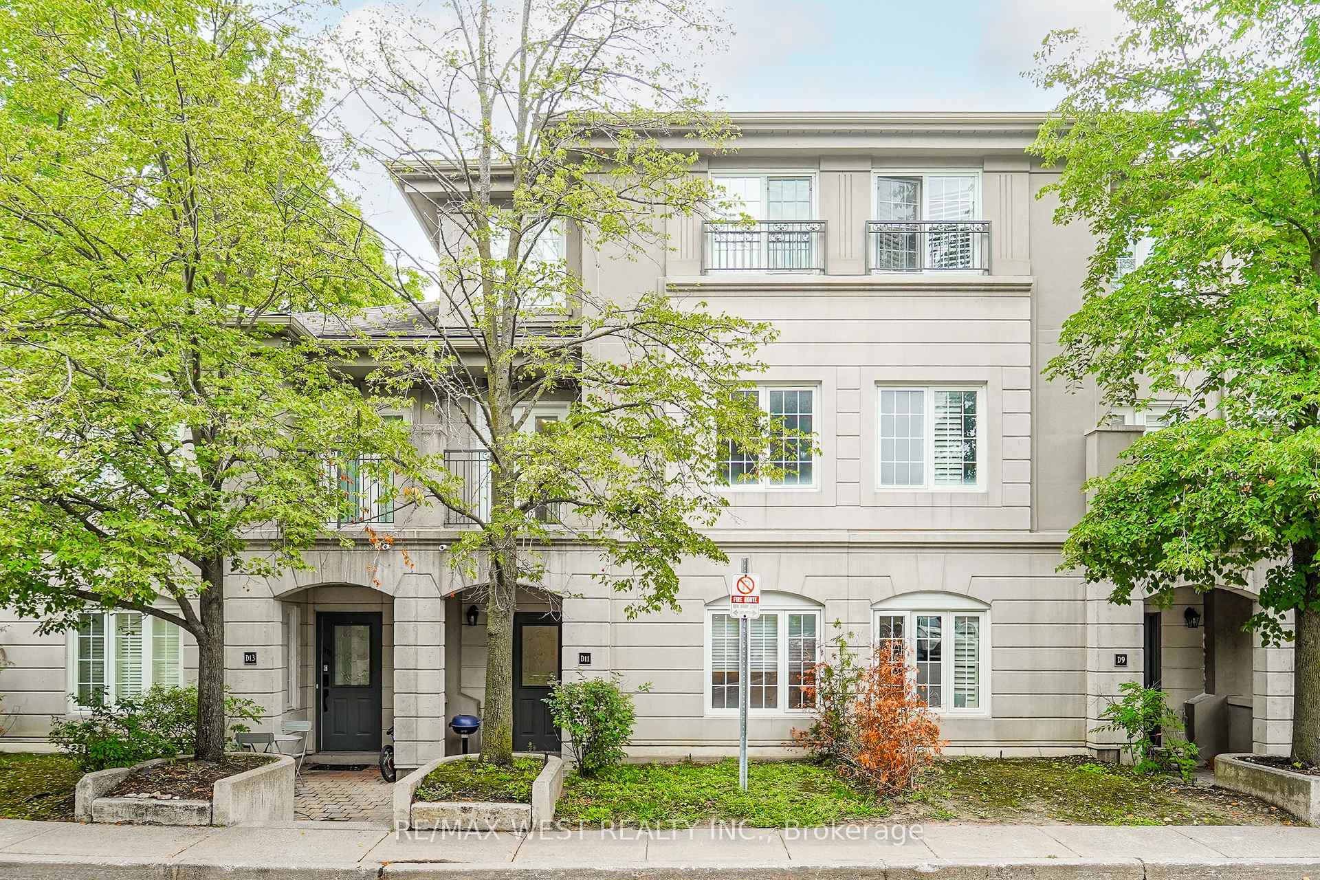Photo of Unit D11, 108 Finch Avenue W