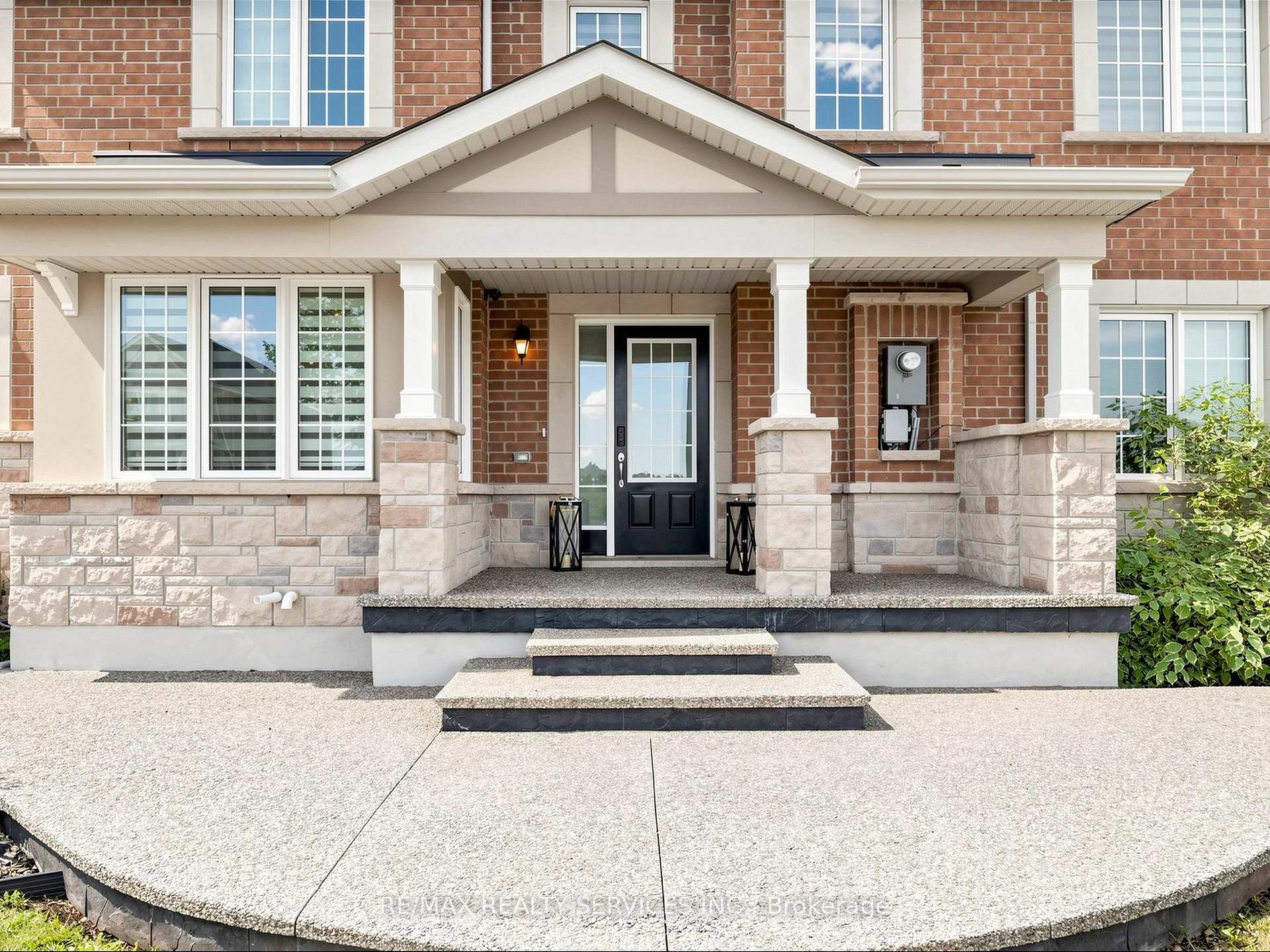 Photo 4 of 314 Beasley Terrace, Milton, Ford — HOMEH