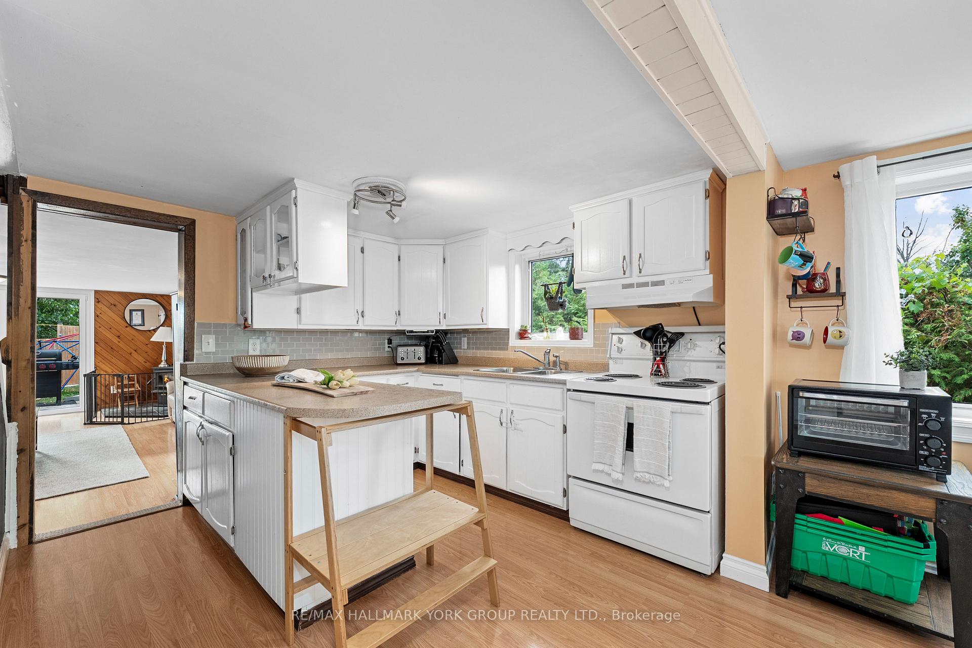 Photo 7 of 6 Mitchellview Road, Kawartha Lakes, Carden — HOMEH