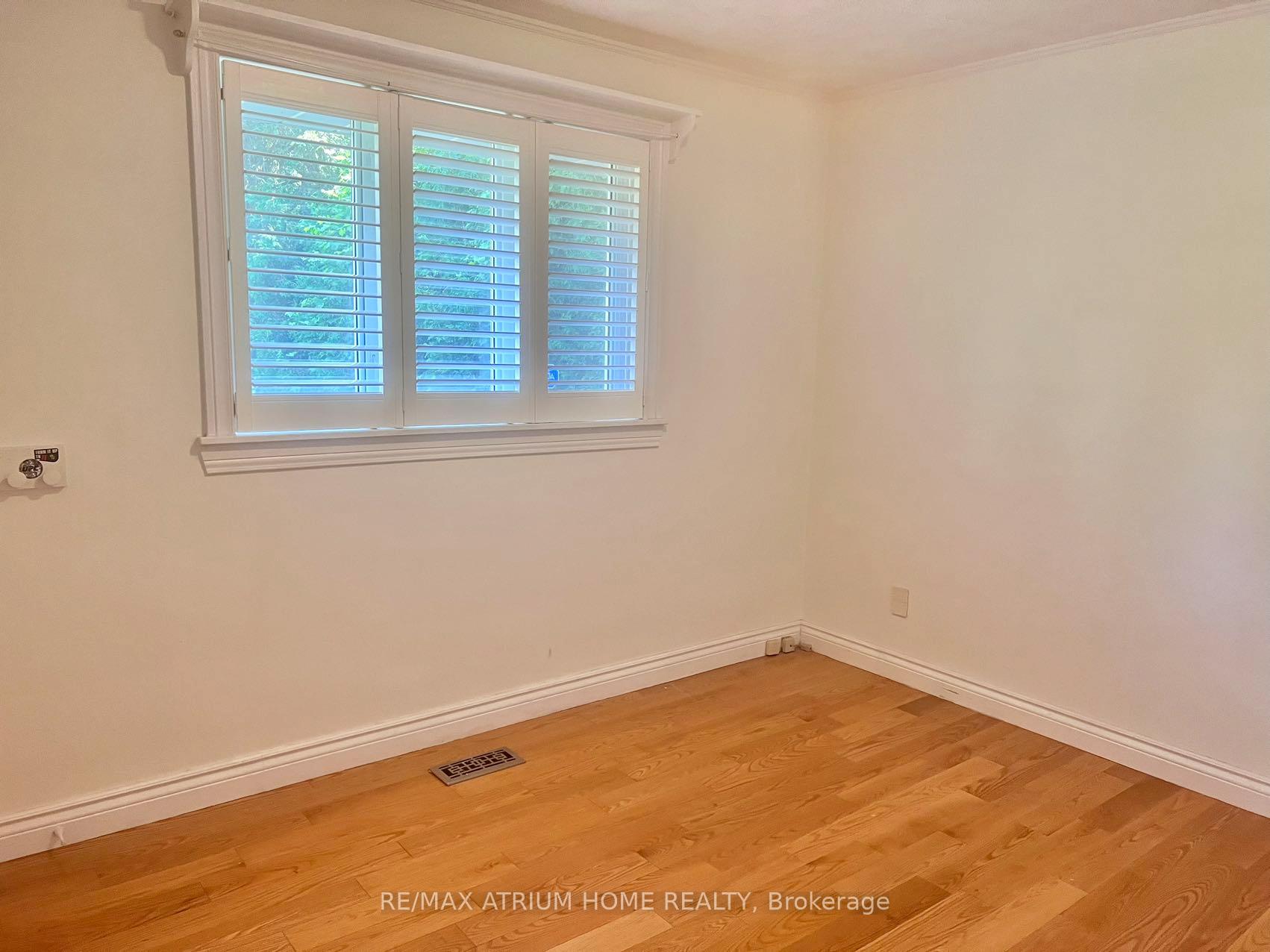 Photo 14 of 23 River Bend Road, Markham, Village Green-South Unionville — HOMEH