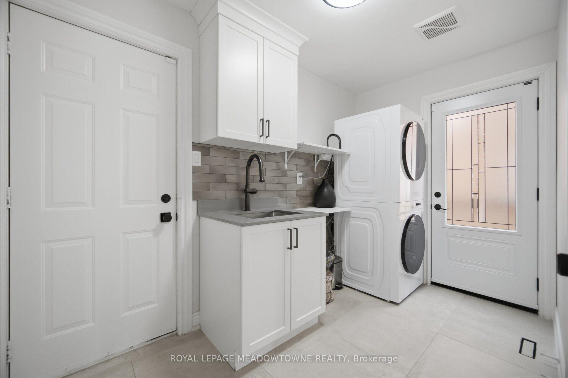 Photo 16 of 6878 Summer Heights Drive, Mississauga, Lisgar — HOMEH