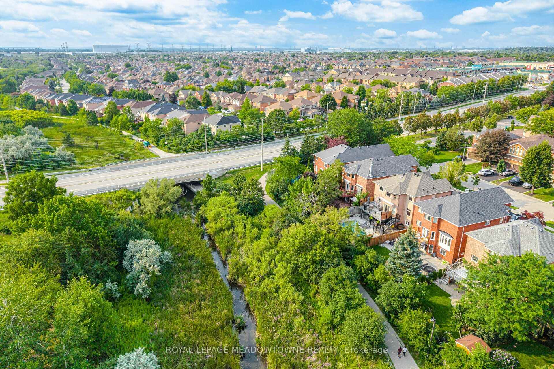 Photo 39 of 6878 Summer Heights Drive, Mississauga, Lisgar — HOMEH