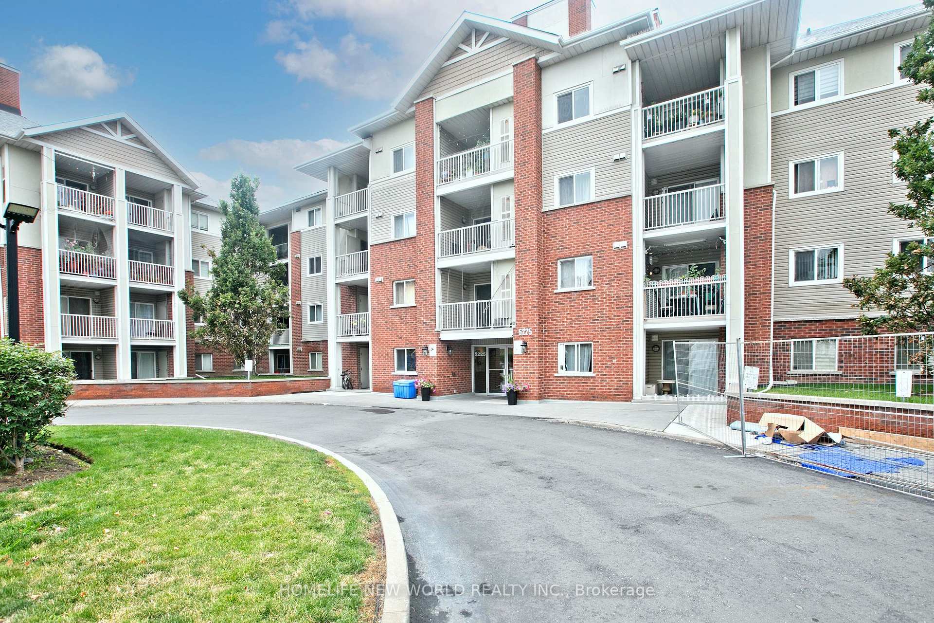Photo 21 of Unit 239, 5225 Finch Avenue E, Scarborough, Agincourt North — HOMEH