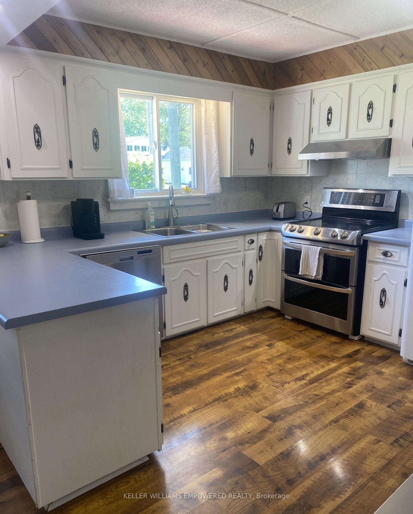 Photo 3 of 195 Cedar Drive, Norfolk, Turkey Point — HOMEH
